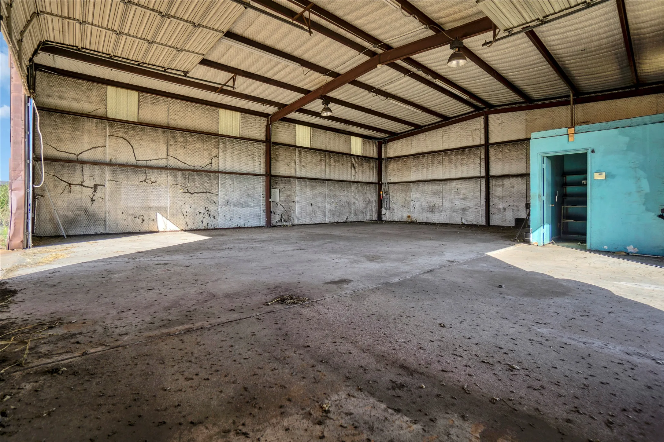 Warehouse For Sale in Rockwall County , 6000 W Interstate 30, Fate, Texas 75189, 0, 0, Garage spaces, 0 Sqft, built in 1996, Preowned, mls#20778053, Real Estate Agent in Fate, Homes For Sale in Rockwall county, Homes For Sale in Fate, Realtor in Fate Texas, Real Estate Brokerage Independent Realty Texas, Luminita Cordes Realtor