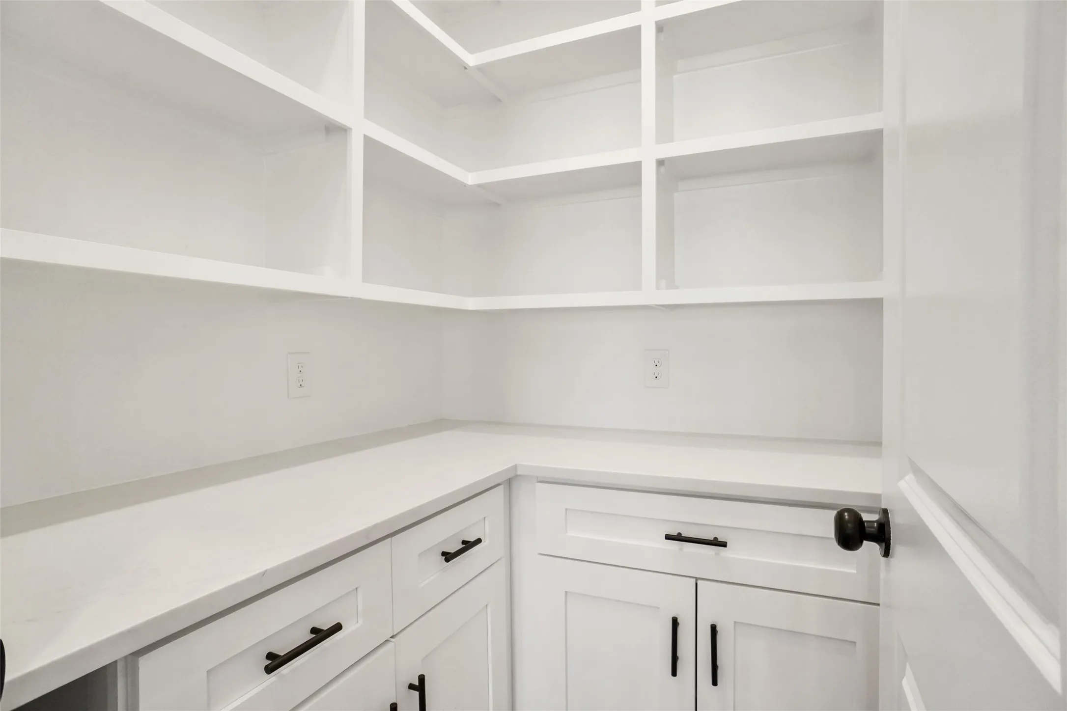 Single Family Residence For Sale in Hood County , 4913 Wichita Street, Granbury, Texas 76048, 3 Bedroom, 3 Bathroom, 2 Garage spaces, 1,749 Sqft, built in 2024, New Construction - Complete, mls#20779689, Real Estate Agent in Granbury, Homes For Sale in Hood county, Homes For Sale in Granbury, Realtor in Granbury Texas, Real Estate Brokerage Independent Realty Texas, Luminita Cordes Realtor