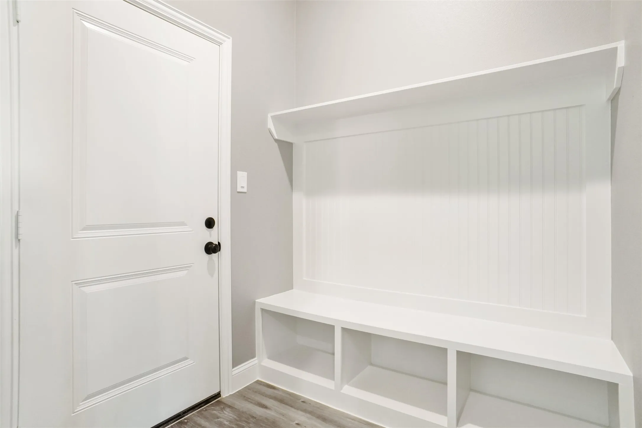 Single Family Residence For Sale in Hood County , 4913 Wichita Street, Granbury, Texas 76048, 3 Bedroom, 3 Bathroom, 2 Garage spaces, 1,749 Sqft, built in 2024, New Construction - Complete, mls#20779689, Real Estate Agent in Granbury, Homes For Sale in Hood county, Homes For Sale in Granbury, Realtor in Granbury Texas, Real Estate Brokerage Independent Realty Texas, Luminita Cordes Realtor