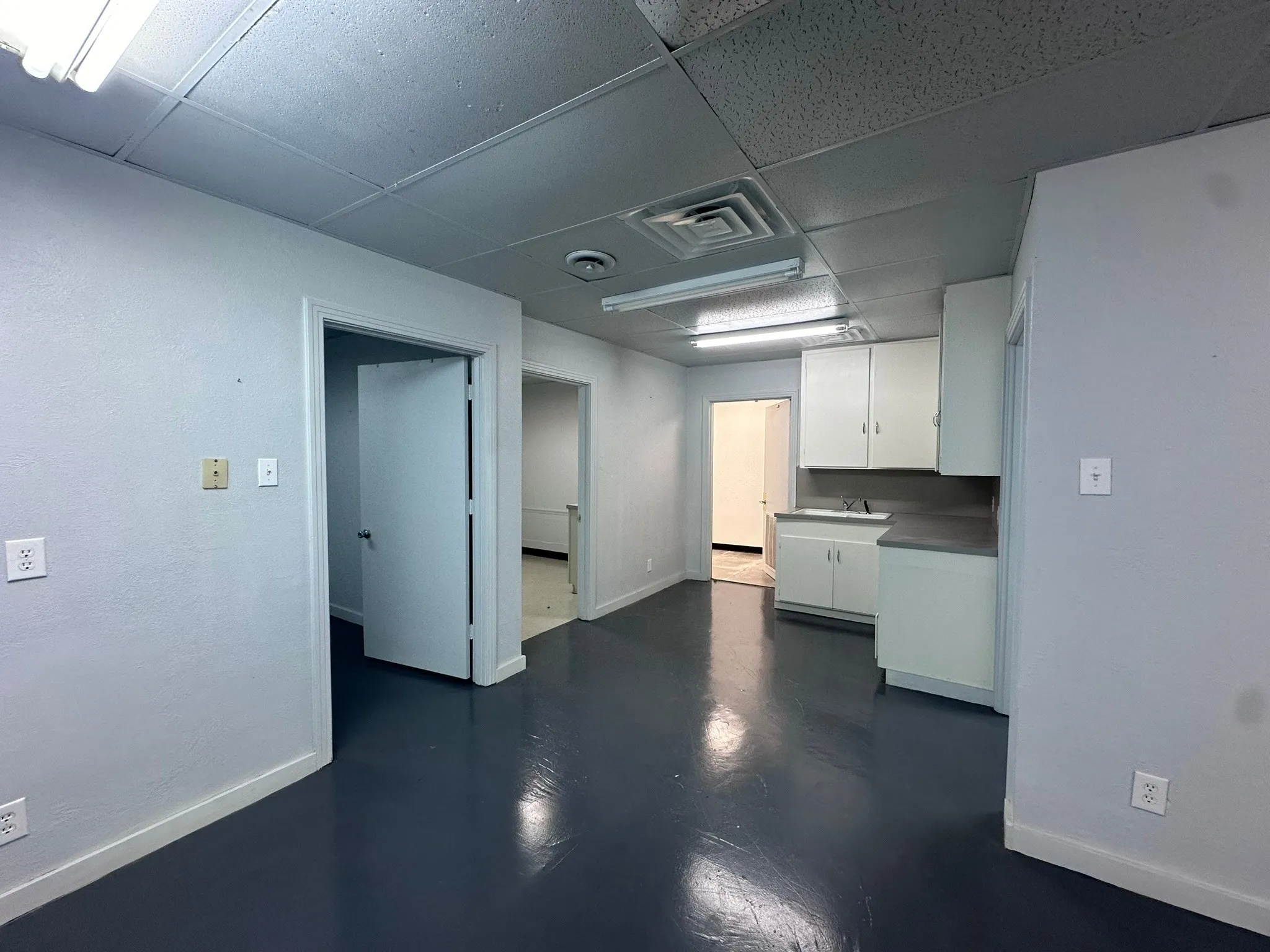 Business For Rent in Ellis County , 201 Ferris Avenue Suite A, Waxahachie, Texas 75165, 0, 0, Garage spaces, 0 Sqft, built in 1944, Preowned, mls#20780990, Real Estate Agent in Waxahachie, Homes For Rent in Ellis county, Homes For Rent in Waxahachie, Realtor in Waxahachie Texas, Real Estate Brokerage Independent Realty Texas, Luminita Cordes Realtor