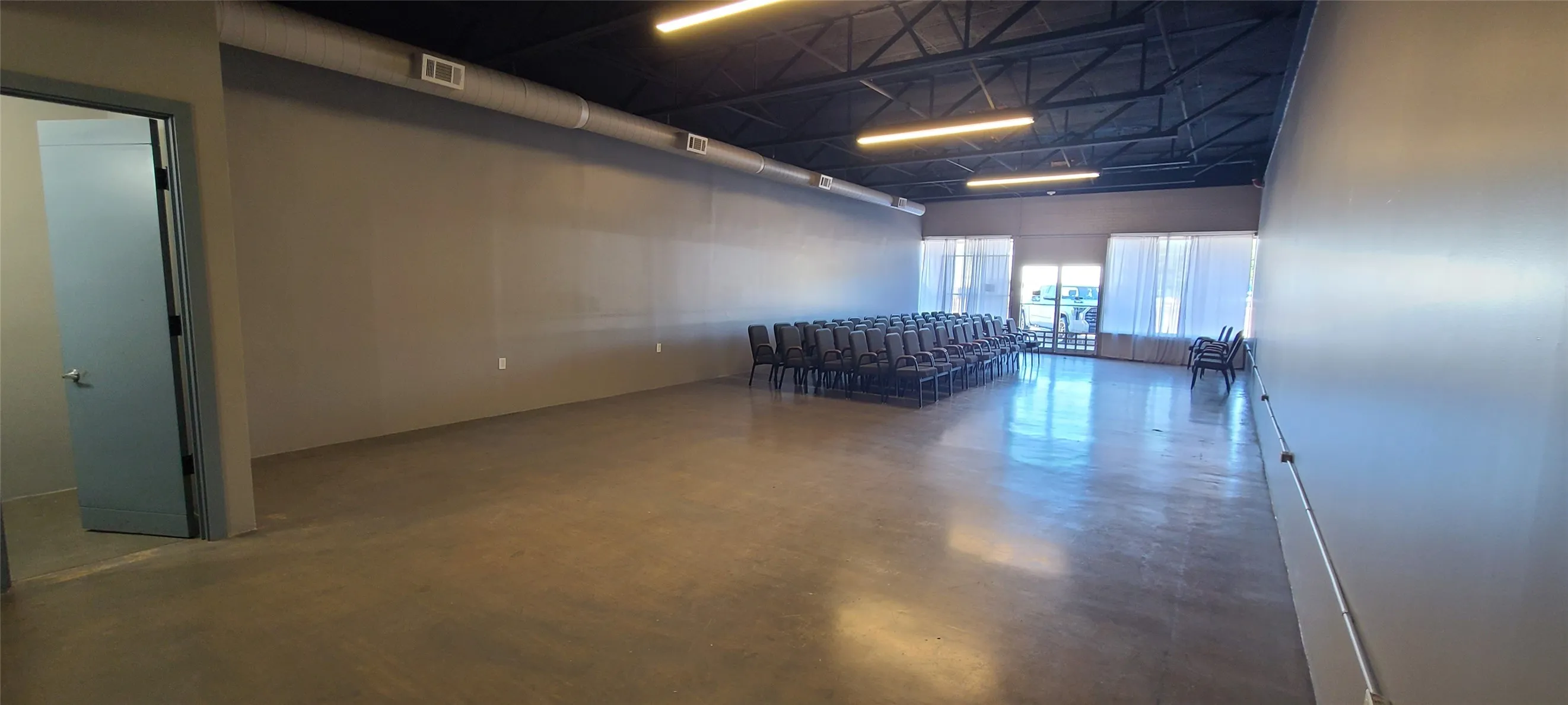 Industrial For Sale in Dallas County , 5520 Military Parkway, Dallas, Texas 75227, 0, 0, Garage spaces, 31,450 Sqft, built in 1962, Preowned, Price $5,875,500, mls#20783458, Real Estate Agent in Dallas, Homes For Sale in Dallas county, Homes For Sale in Dallas, Realtor in Dallas Texas, Real Estate Brokerage Independent Realty Texas, Luminita Cordes Realtor