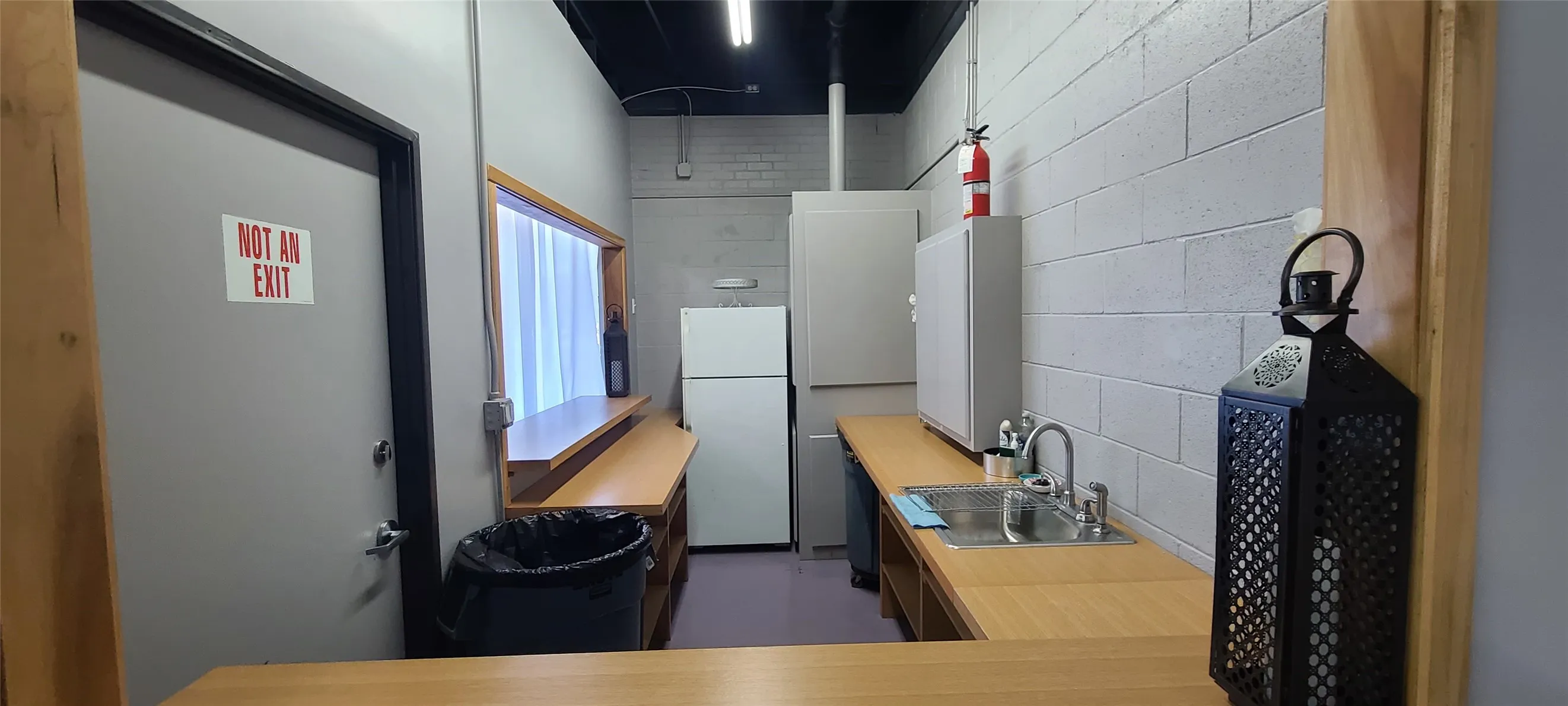 Industrial For Sale in Dallas County , 5520 Military Parkway, Dallas, Texas 75227, 0, 0, Garage spaces, 31,450 Sqft, built in 1962, Preowned, Price $5,875,500, mls#20783458, Real Estate Agent in Dallas, Homes For Sale in Dallas county, Homes For Sale in Dallas, Realtor in Dallas Texas, Real Estate Brokerage Independent Realty Texas, Luminita Cordes Realtor