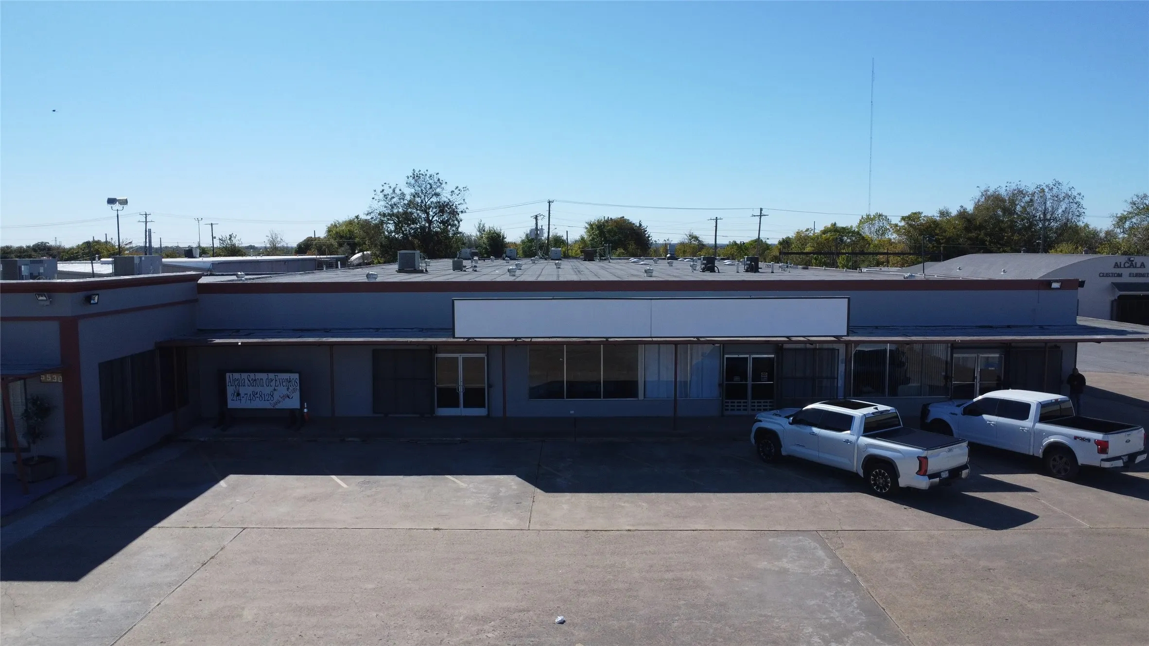 Industrial For Sale in Dallas County , 5520 Military Parkway, Dallas, Texas 75227, 0, 0, Garage spaces, 31,450 Sqft, built in 1962, Preowned, Price $5,875,500, mls#20783458, Real Estate Agent in Dallas, Homes For Sale in Dallas county, Homes For Sale in Dallas, Realtor in Dallas Texas, Real Estate Brokerage Independent Realty Texas, Luminita Cordes Realtor