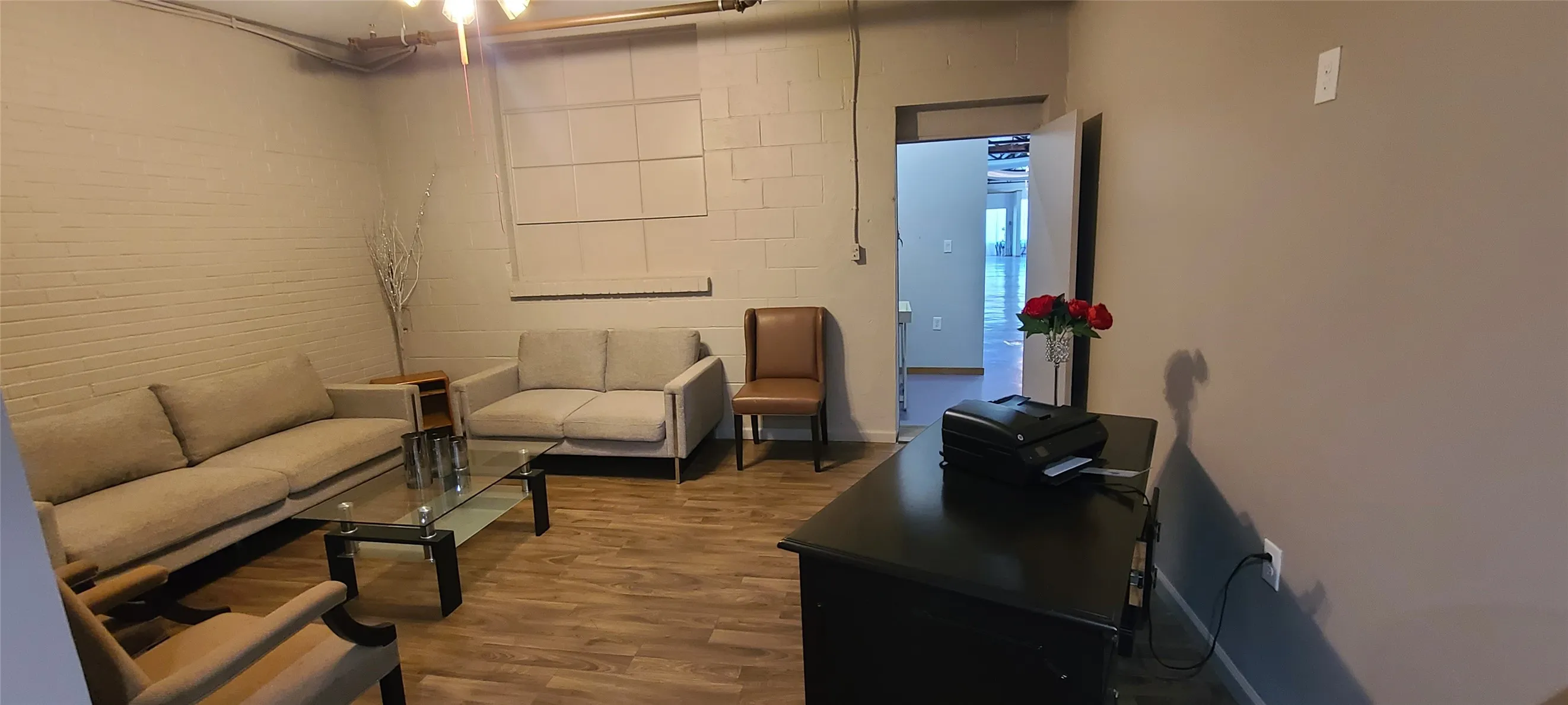 Industrial For Sale in Dallas County , 5520 Military Parkway, Dallas, Texas 75227, 0, 0, Garage spaces, 31,450 Sqft, built in 1962, Preowned, Price $5,875,500, mls#20783458, Real Estate Agent in Dallas, Homes For Sale in Dallas county, Homes For Sale in Dallas, Realtor in Dallas Texas, Real Estate Brokerage Independent Realty Texas, Luminita Cordes Realtor