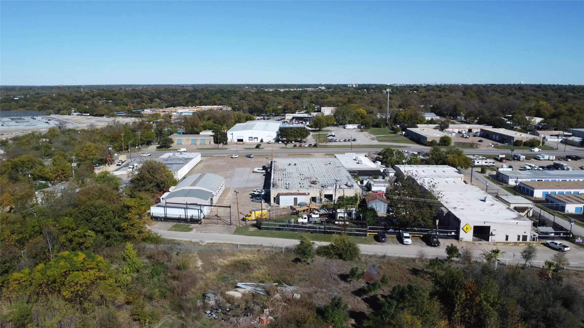 Industrial For Sale in Dallas County , 5520 Military Parkway, Dallas, Texas 75227, 0, 0, Garage spaces, 31,450 Sqft, built in 1962, Preowned, Price $5,875,500, mls#20783458, Real Estate Agent in Dallas, Homes For Sale in Dallas county, Homes For Sale in Dallas, Realtor in Dallas Texas, Real Estate Brokerage Independent Realty Texas, Luminita Cordes Realtor