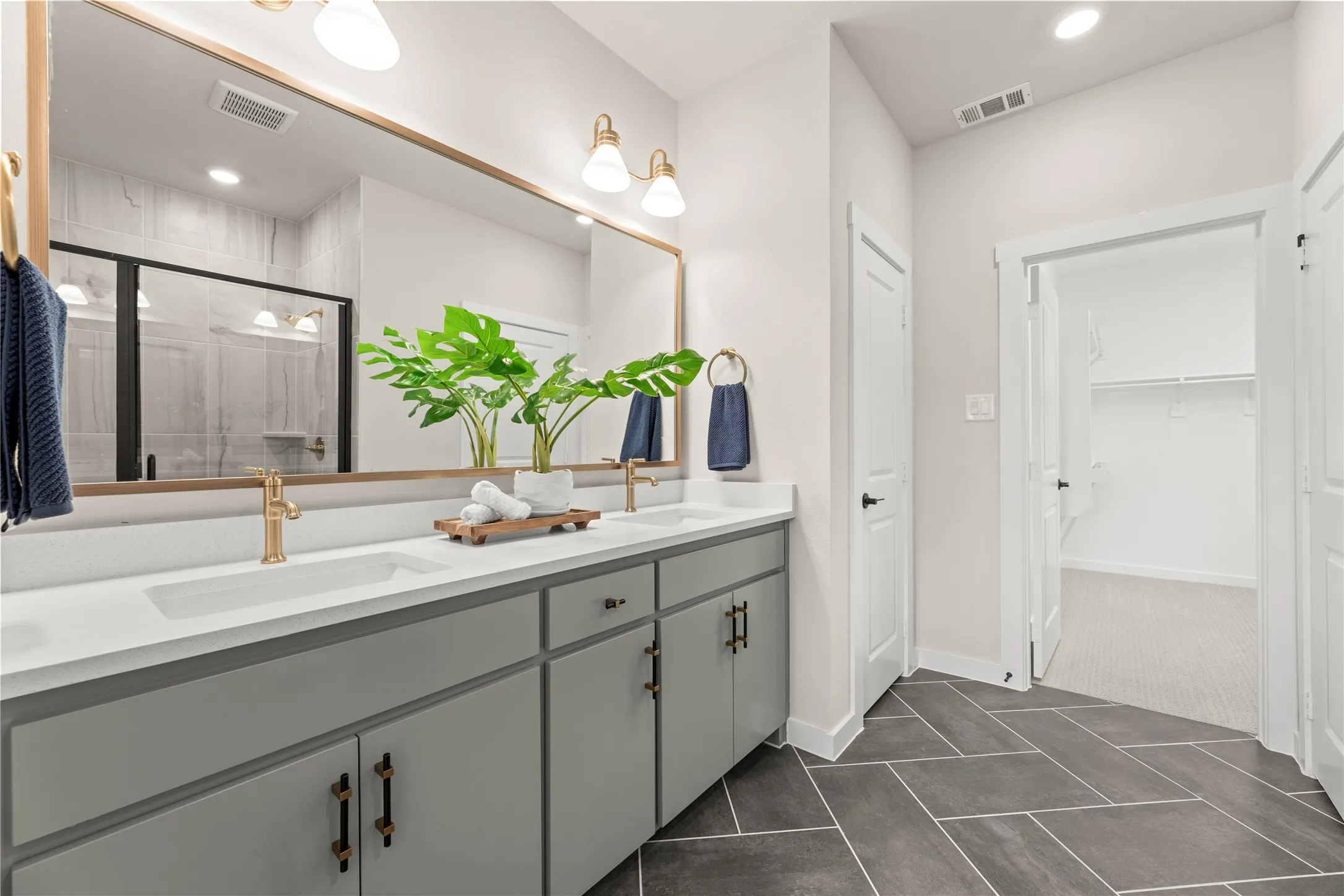 Townhouse For Sale in Dallas County , 12500 Audubon Trail, Rowlett, Texas 75089, 3 Bedroom, 3 Bathroom, 2 Garage spaces, 2,119 Sqft, built in 2025, New Construction - Complete, mls#20783771, Real Estate Agent in Rowlett, Homes For Sale in Dallas county, Homes For Sale in Rowlett, Realtor in Rowlett Texas, Real Estate Brokerage Independent Realty Texas, Luminita Cordes Realtor