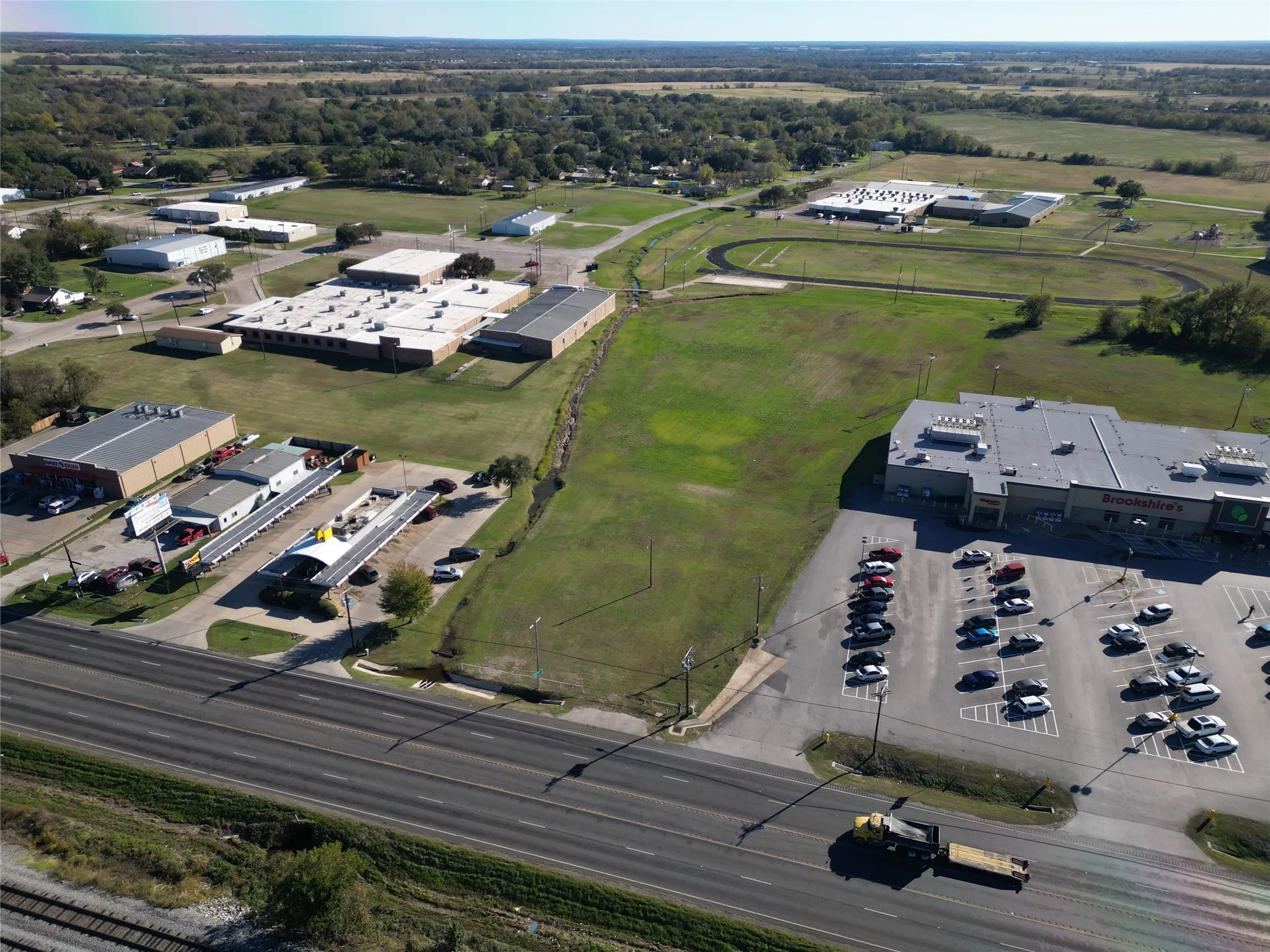Unimproved Land For Sale in Van Zandt County , 909 E South Commerce Street, Wills Point, Texas 75169, 0, 0, Garage spaces, 0 Sqft, built in 0, Price $475,000, mls#20783571, Real Estate Agent in Wills Point, Homes For Sale in Van Zandt county, Homes For Sale in Wills Point, Realtor in Wills Point Texas, Real Estate Brokerage Independent Realty Texas, Luminita Cordes Realtor