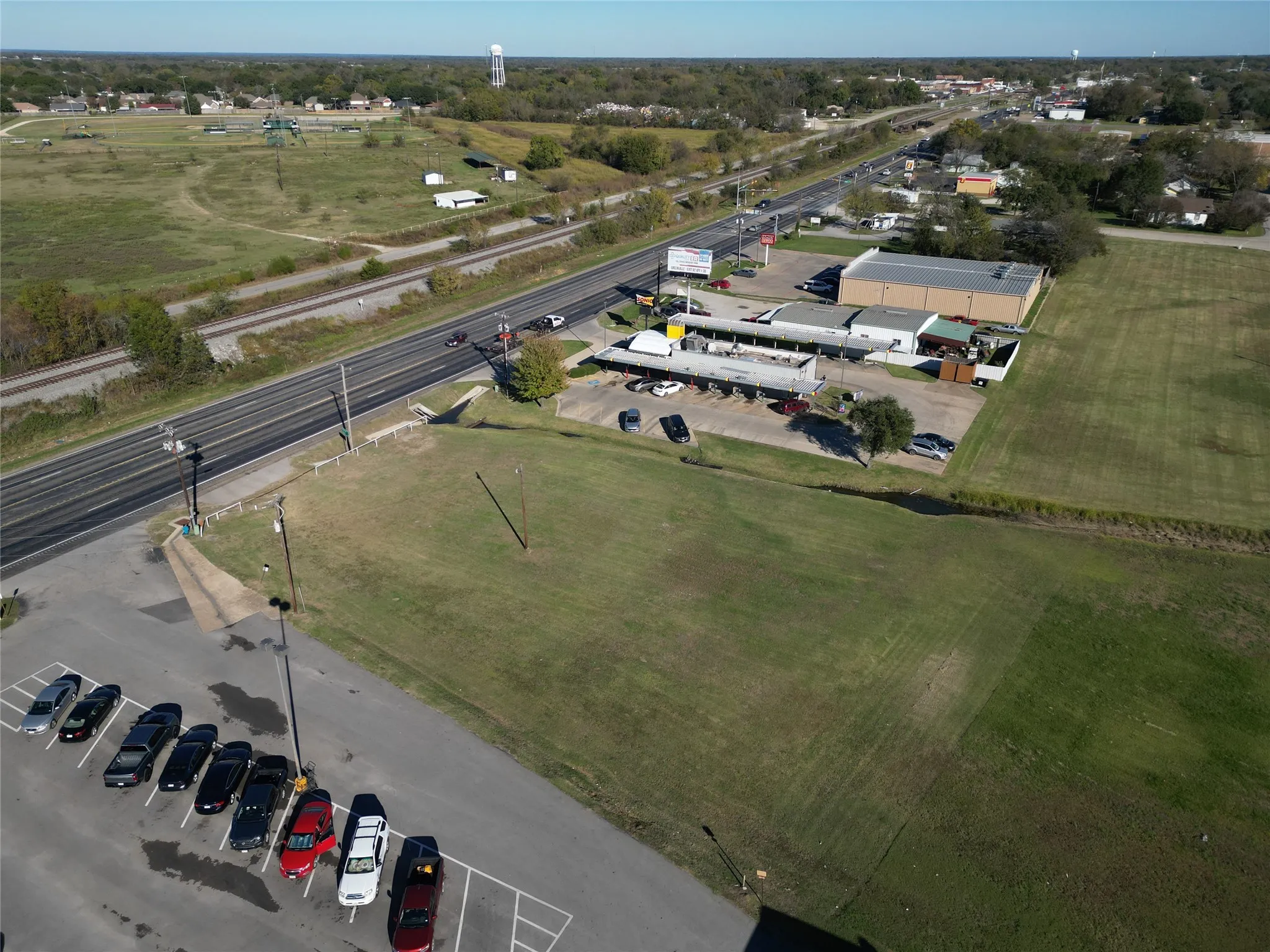 Unimproved Land For Sale in Van Zandt County , 909 E South Commerce Street, Wills Point, Texas 75169, 0, 0, Garage spaces, 0 Sqft, built in 0, Price $475,000, mls#20783571, Real Estate Agent in Wills Point, Homes For Sale in Van Zandt county, Homes For Sale in Wills Point, Realtor in Wills Point Texas, Real Estate Brokerage Independent Realty Texas, Luminita Cordes Realtor