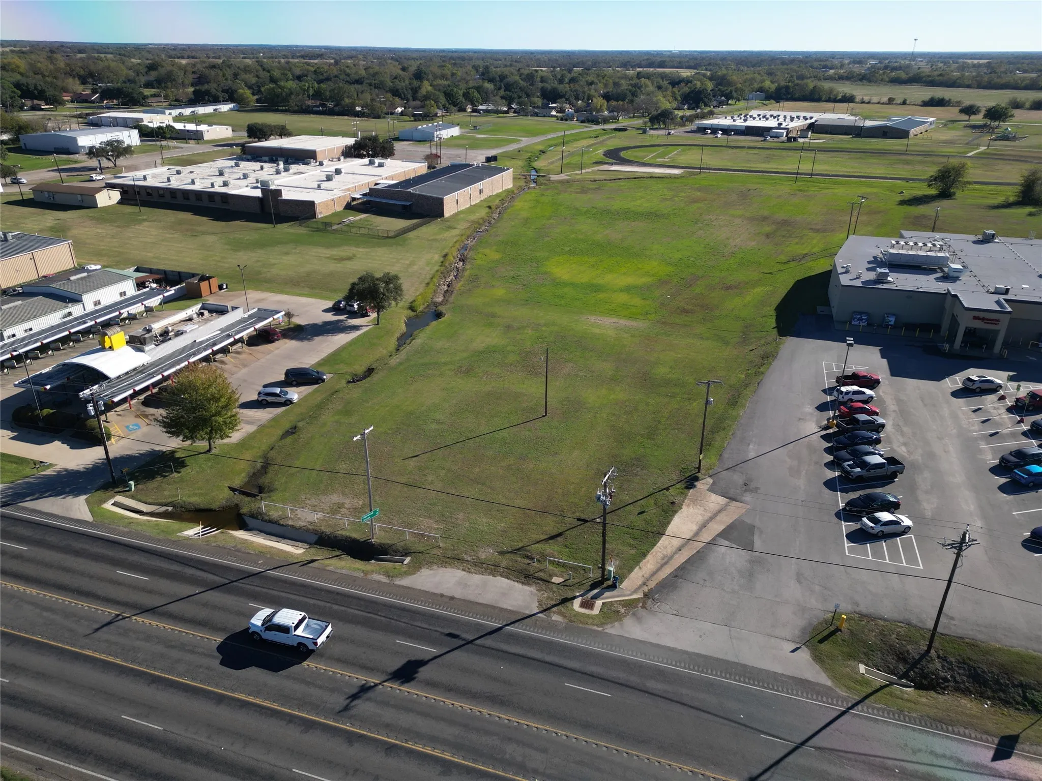 Unimproved Land For Sale in Van Zandt County , 909 E South Commerce Street, Wills Point, Texas 75169, 0, 0, Garage spaces, 0 Sqft, built in 0, Price $475,000, mls#20783571, Real Estate Agent in Wills Point, Homes For Sale in Van Zandt county, Homes For Sale in Wills Point, Realtor in Wills Point Texas, Real Estate Brokerage Independent Realty Texas, Luminita Cordes Realtor