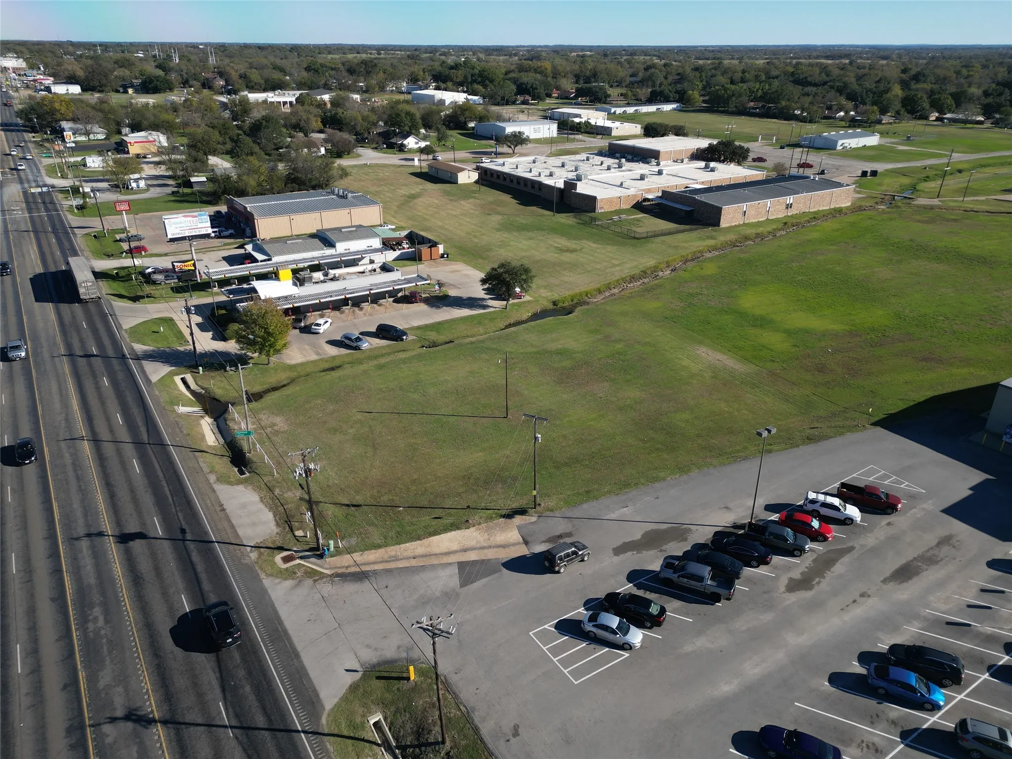 Unimproved Land For Sale in Van Zandt County , 909 E South Commerce Street, Wills Point, Texas 75169, 0, 0, Garage spaces, 0 Sqft, built in 0, Price $475,000, mls#20783571, Real Estate Agent in Wills Point, Homes For Sale in Van Zandt county, Homes For Sale in Wills Point, Realtor in Wills Point Texas, Real Estate Brokerage Independent Realty Texas, Luminita Cordes Realtor