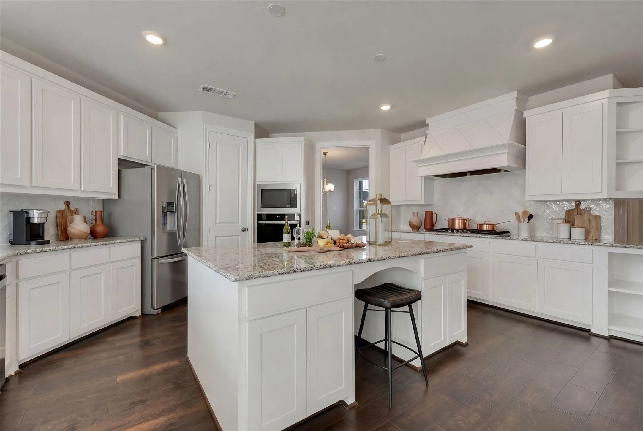 Single Family Residence For Sale in Ellis County , 2438 Meridian Place, Midlothian, Texas 76065, 4 Bedroom, 3 Bathroom, 2 Garage spaces, 3,659 Sqft, built in 2025, New Construction - Complete, mls#20784316, Real Estate Agent in Midlothian, Homes For Sale in Ellis county, Homes For Sale in Midlothian, Realtor in Midlothian Texas, Real Estate Brokerage Independent Realty Texas, Luminita Cordes Realtor