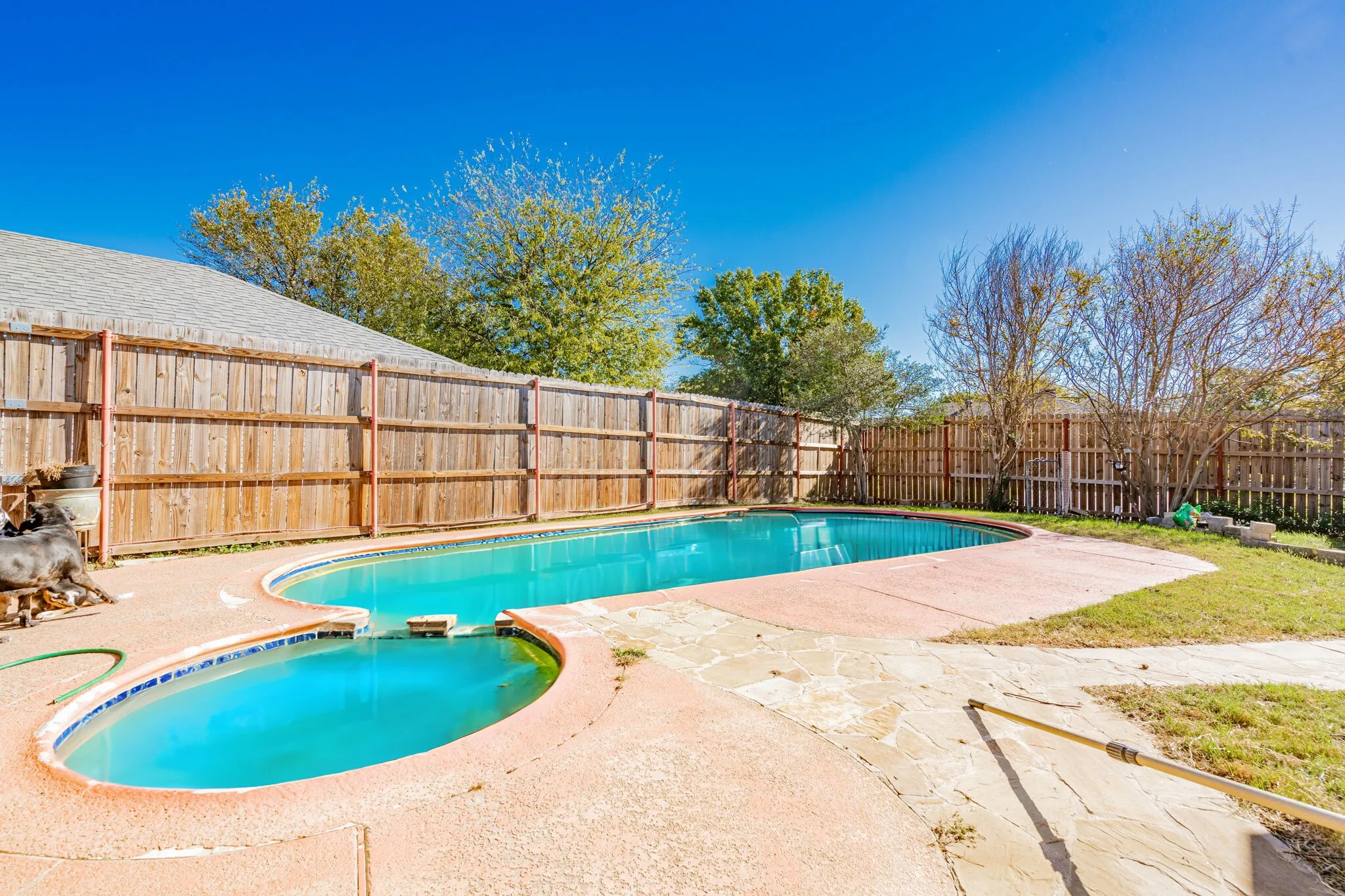 Single Family Residence For Sale in Kaufman County , 1802 Westgate Drive, Terrell, Texas 75160, 3 Bedrooms, 2 Bathrooms, 1 Garage spaces, 1,477 Sqft, built in 2000, Price $245,000, mls#20784311, Real Estate Agent in Terrell, Homes For Sale in Kaufman county, Homes For Sale in Terrell, Realtor in Terrell Texas, Real Estate Brokerage Independent Realty Texas, Luminita Cordes Realtor