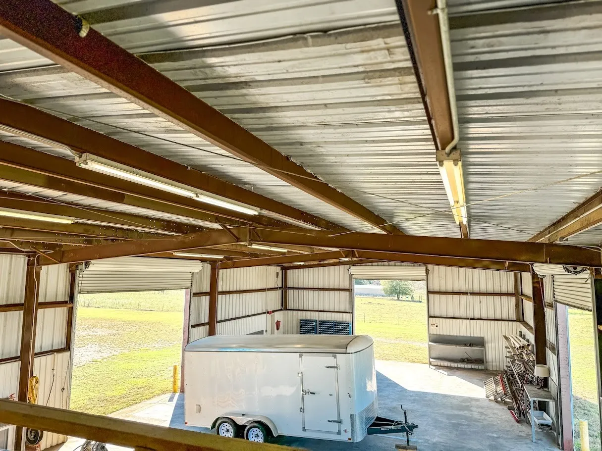Apartment For Sale in Freestone County , 807 Fm-489, Buffalo, Texas 75831, 4 Bedrooms, 4 Bathrooms, 6 Garage spaces, 8,336 Sqft, built in 1999, Preowned, Price $775,000, mls#20785265, Real Estate Agent in Buffalo, Homes For Sale in Freestone county, Homes For Sale in Buffalo, Realtor in Buffalo Texas, Real Estate Brokerage Independent Realty Texas, Luminita Cordes Realtor
