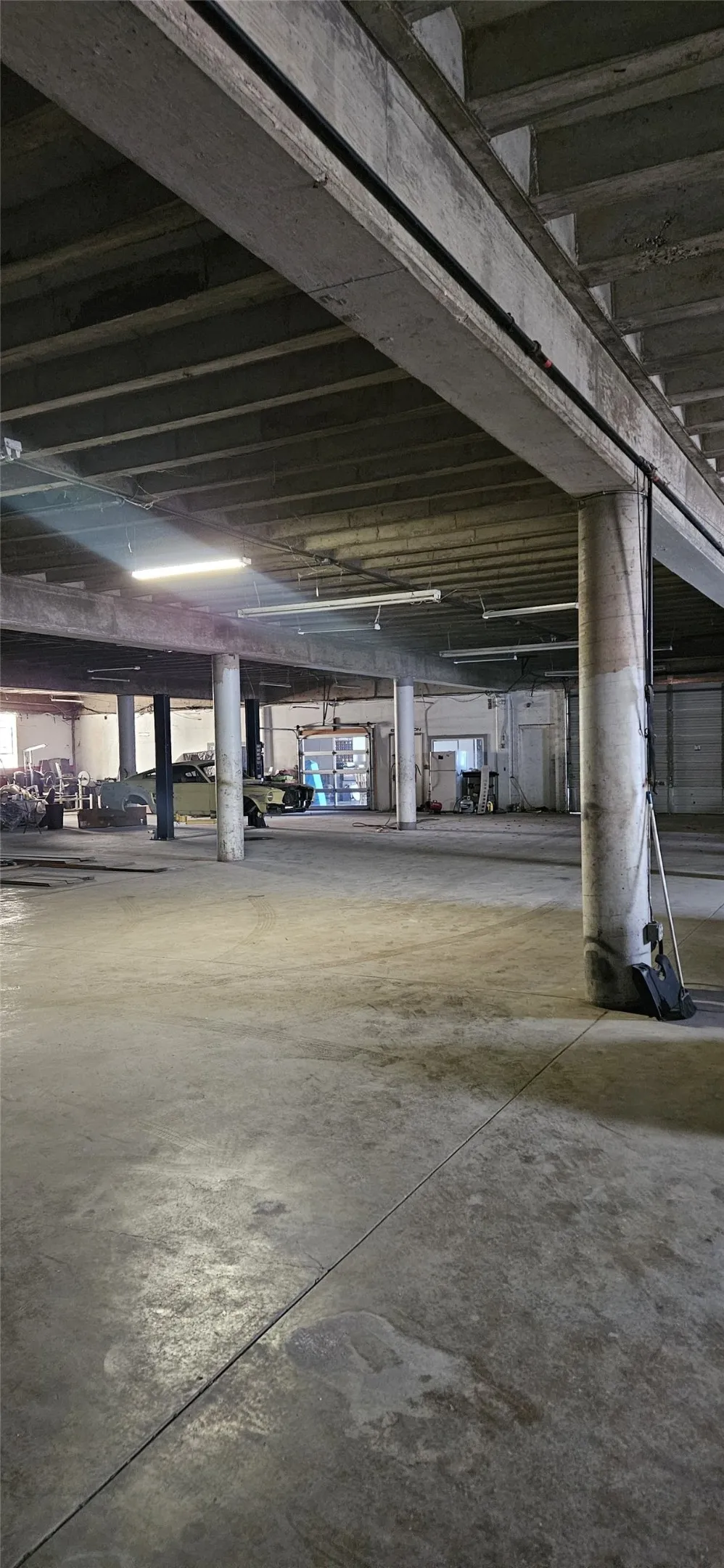 Industrial For Sale in Dallas County , 1204 Powhattan Street, Dallas, Texas 75215, 0, 0, Garage spaces, 0 Sqft, built in 1951, Preowned, Price $5,900,000, mls#20775637, Real Estate Agent in Dallas, Homes For Sale in Dallas county, Homes For Sale in Dallas, Realtor in Dallas Texas, Real Estate Brokerage Independent Realty Texas, Luminita Cordes Realtor
