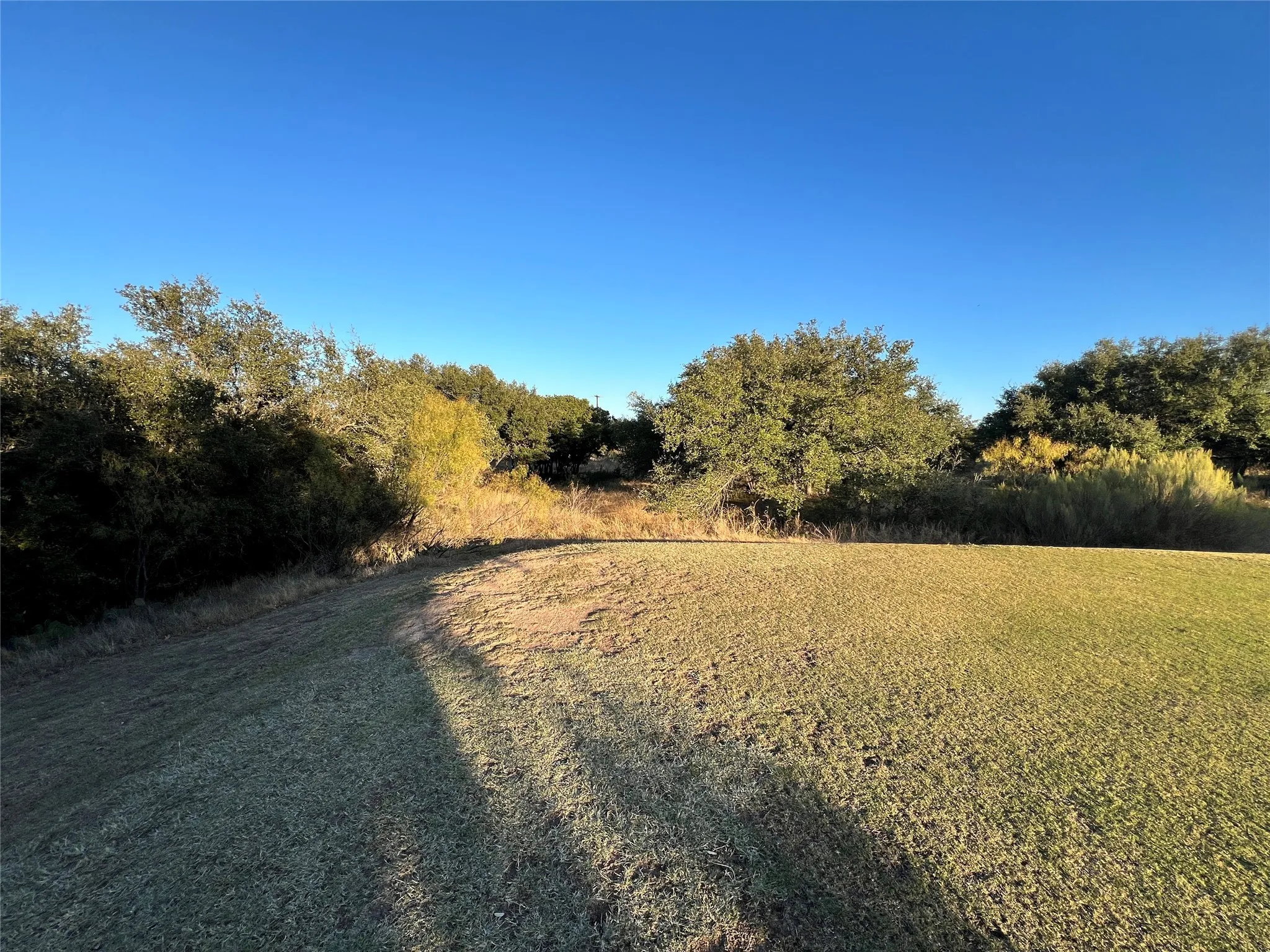 Unimproved Land For Sale in Brown County , TBD2 Feather Bay Drive, Brownwood, Texas 76801, 0, 0, Garage spaces, 0 Sqft, built in 0, mls#20789184, Real Estate Agent in Brownwood, Homes For Sale in Brown county, Homes For Sale in Brownwood, Realtor in Brownwood Texas, Real Estate Brokerage Independent Realty Texas, Luminita Cordes Realtor