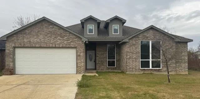 Single Family Residence For Sale in Henderson County , 335 Port Drive, Gun Barrel City, Texas 75156, 4 Bedrooms, 2 Bathrooms, 2 Garage spaces, 1,838 Sqft, built in 2023, Price $275,000, mls#20793472, Real Estate Agent in Gun Barrel City, Homes For Sale in Henderson county, Homes For Sale in Gun Barrel City, Realtor in Gun Barrel City Texas, Real Estate Brokerage Independent Realty Texas, Luminita Cordes Realtor