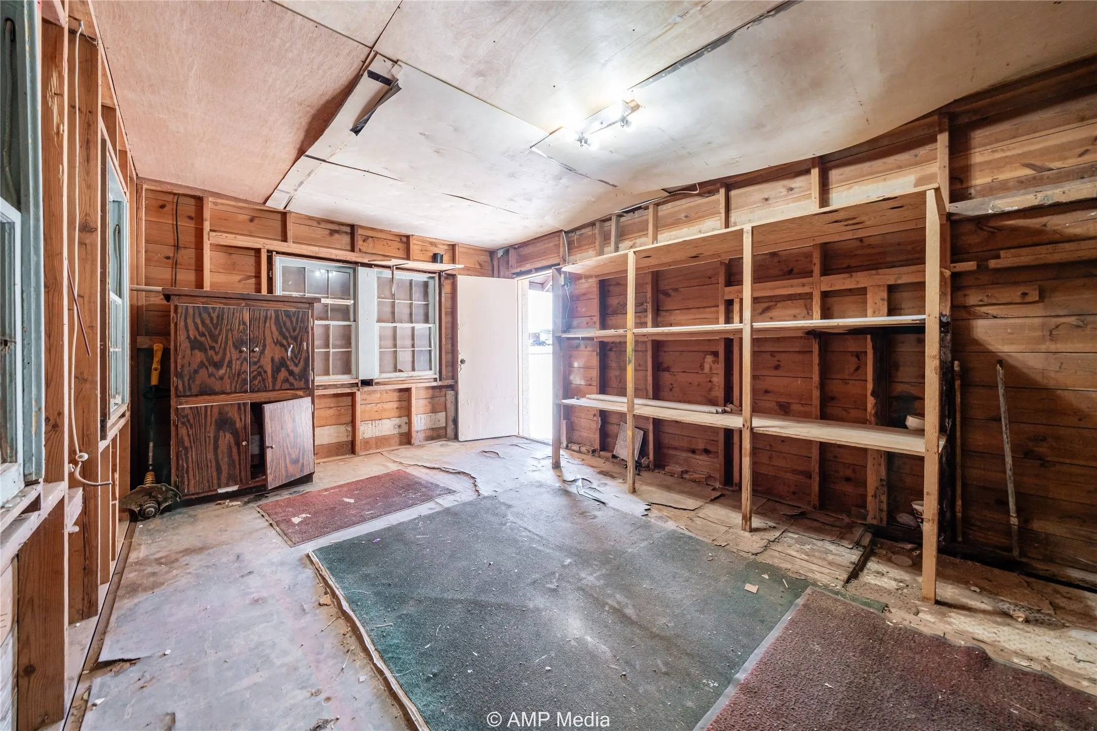 Retail For Sale in Jones County , 702 N Swenson Street, Stamford, Texas 79553, 0, 0, Garage spaces, 0 Sqft, built in 1970, Preowned, mls#20792628, Real Estate Agent in Stamford, Homes For Sale in Jones county, Homes For Sale in Stamford, Realtor in Stamford Texas, Real Estate Brokerage Independent Realty Texas, Luminita Cordes Realtor