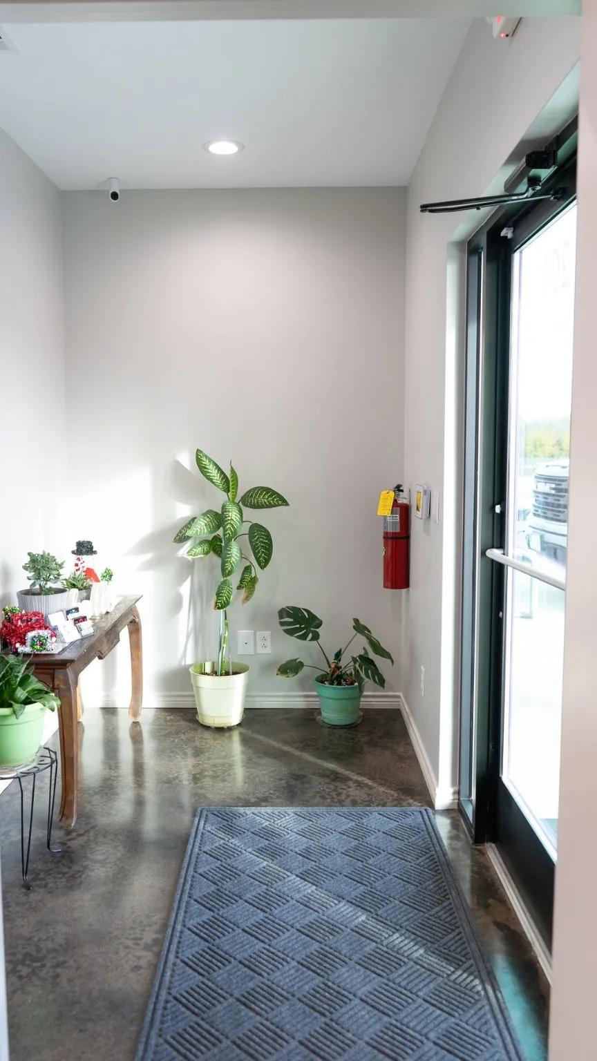 Welcoming view of entrance.