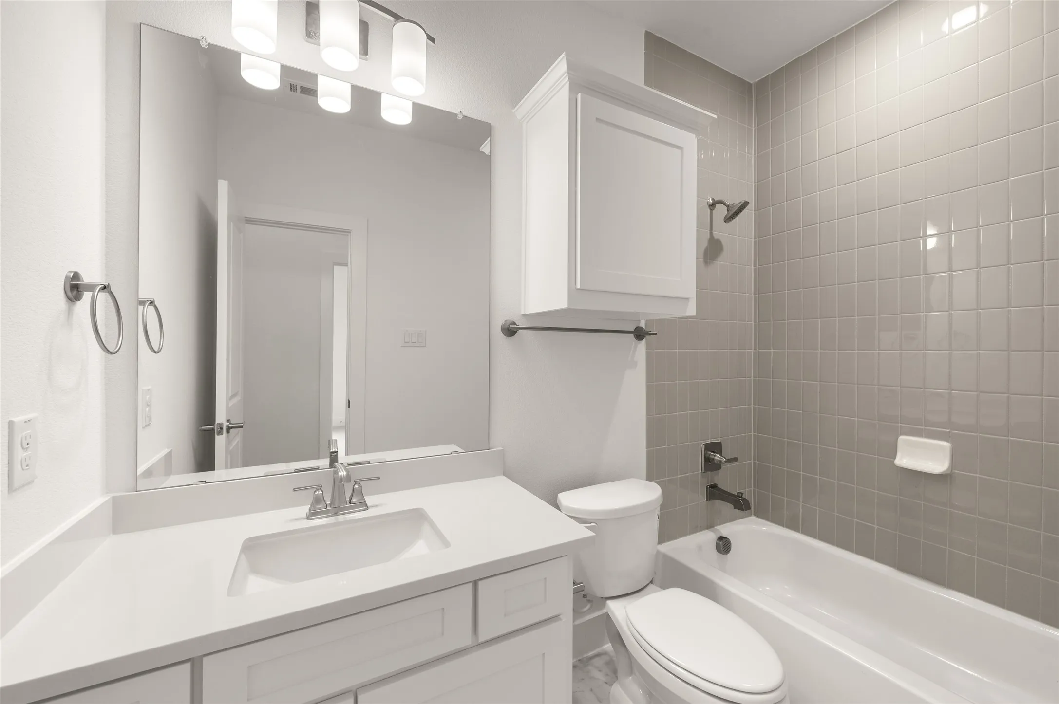 3742 Ironwood- Bathroom-1