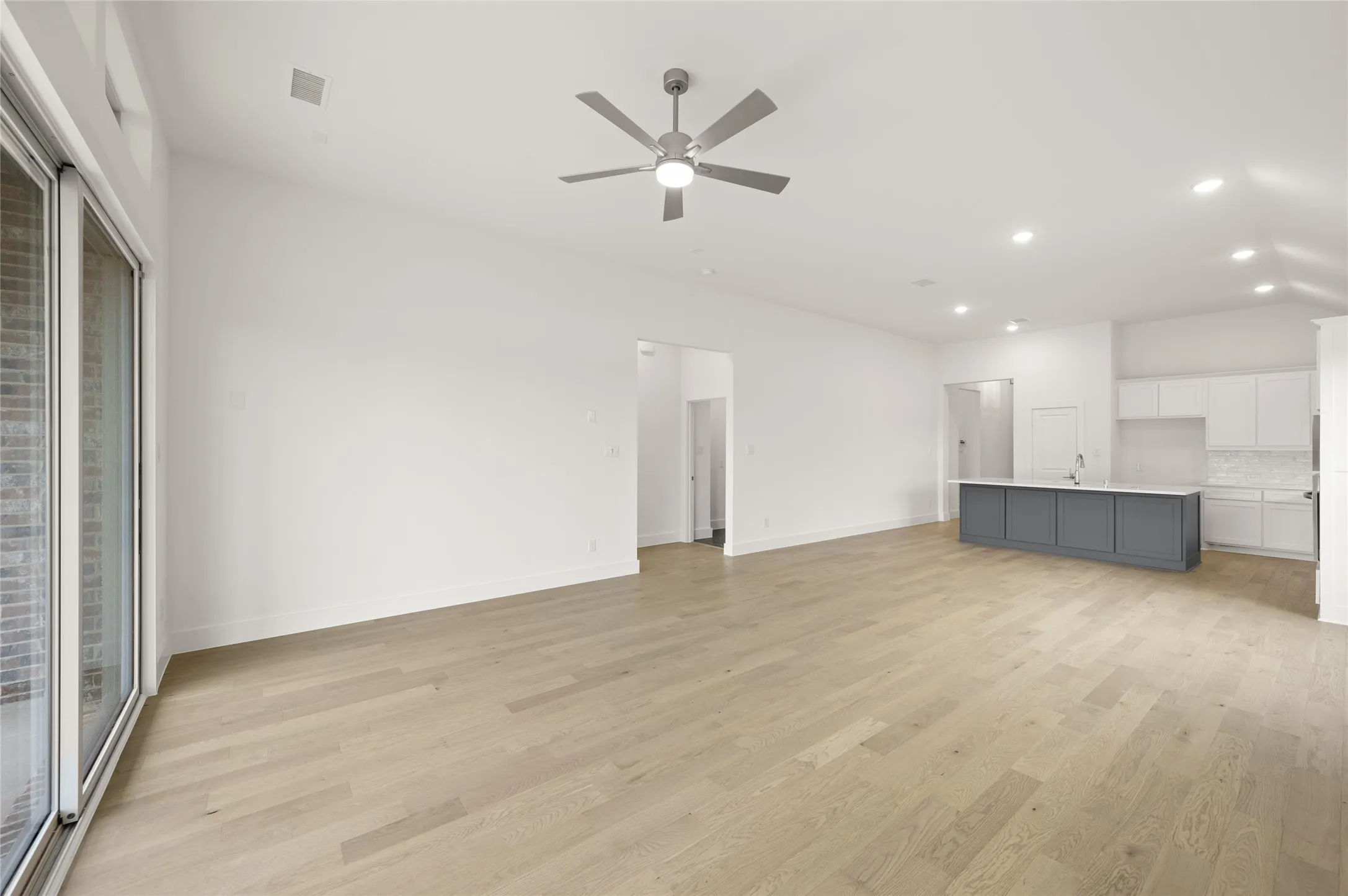3742 Ironwood- Living Room-2