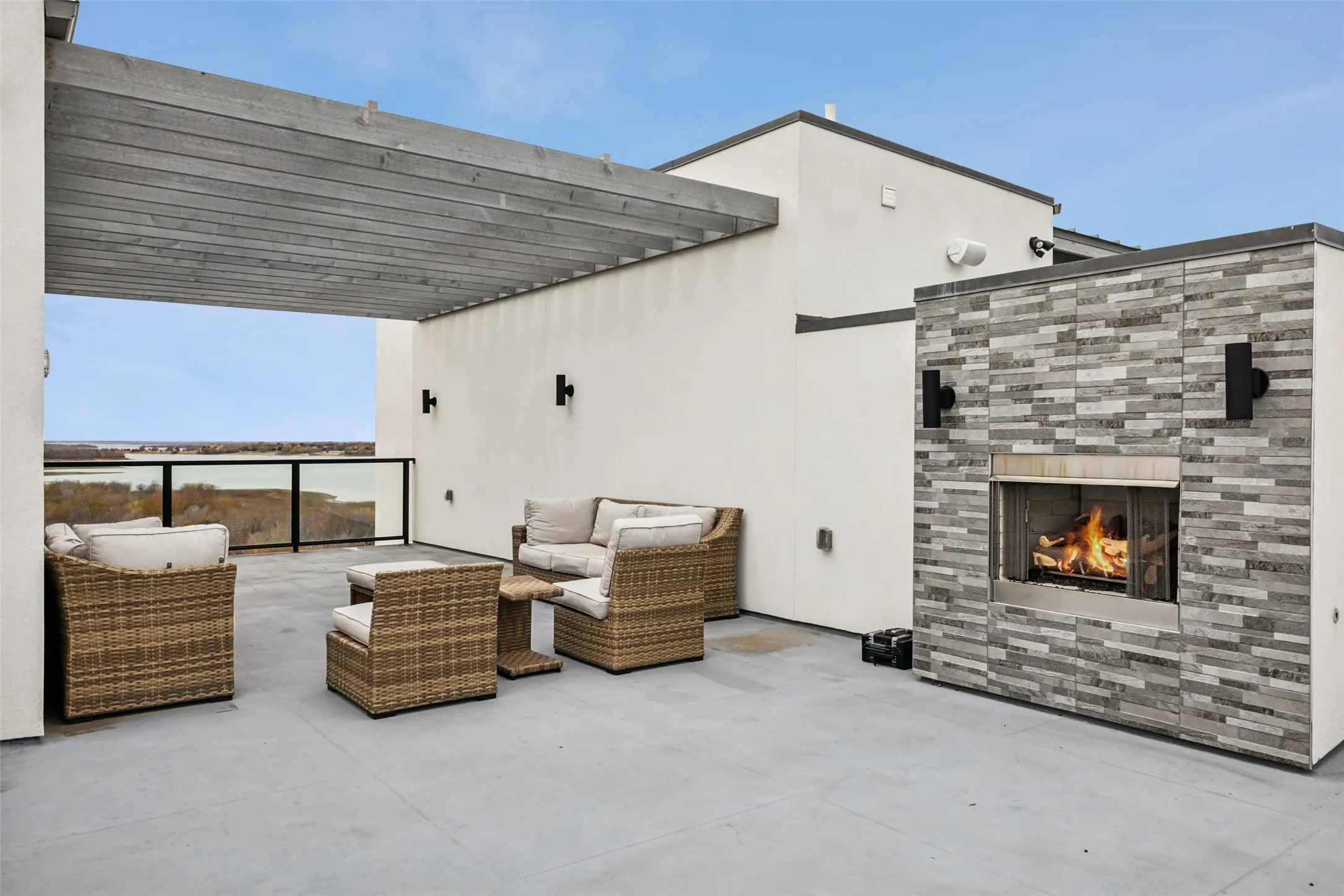 Townhouse For Sale in Denton County , 4905 Blaynes View, The Colony, Texas 75056, 3 Bedrooms, 5 Bathrooms, 2 Garage spaces, 3,111 Sqft, built in 2022, Preowned, Price $1,300,000, mls#20793412, Real Estate Agent in The Colony, Homes For Sale in Denton county, Homes For Sale in The Colony, Realtor in The Colony Texas, Real Estate Brokerage Independent Realty Texas, Luminita Cordes Realtor