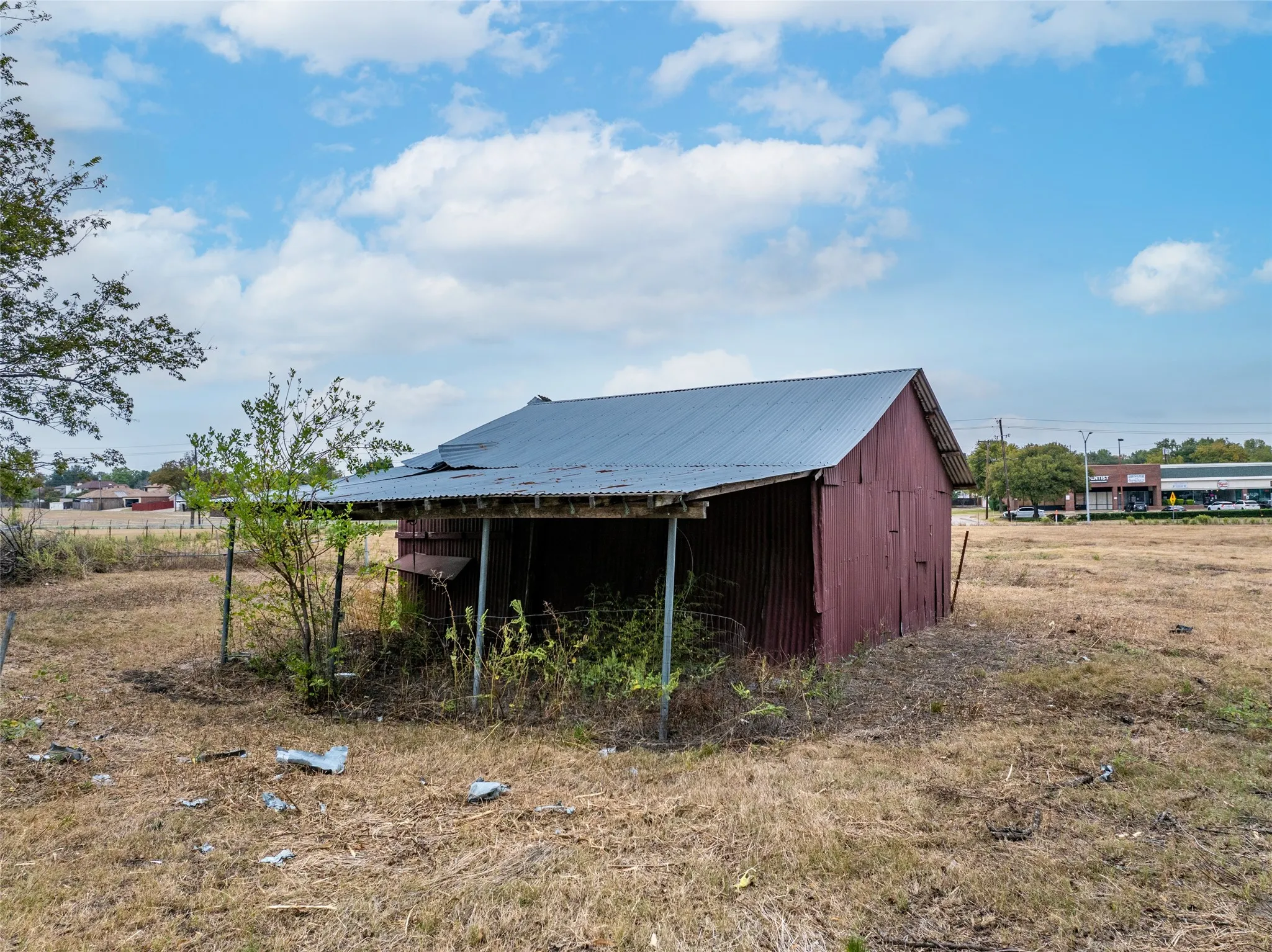 Unimproved Land For Sale in Dallas County , 445 HWY 352, Mesquite, Texas 75149, 0, 0, Garage spaces, 0 Sqft, built in 1970, Preowned, mls#20766258, Real Estate Agent in Mesquite, Homes For Sale in Dallas county, Homes For Sale in Mesquite, Realtor in Mesquite Texas, Real Estate Brokerage Independent Realty Texas, Luminita Cordes Realtor