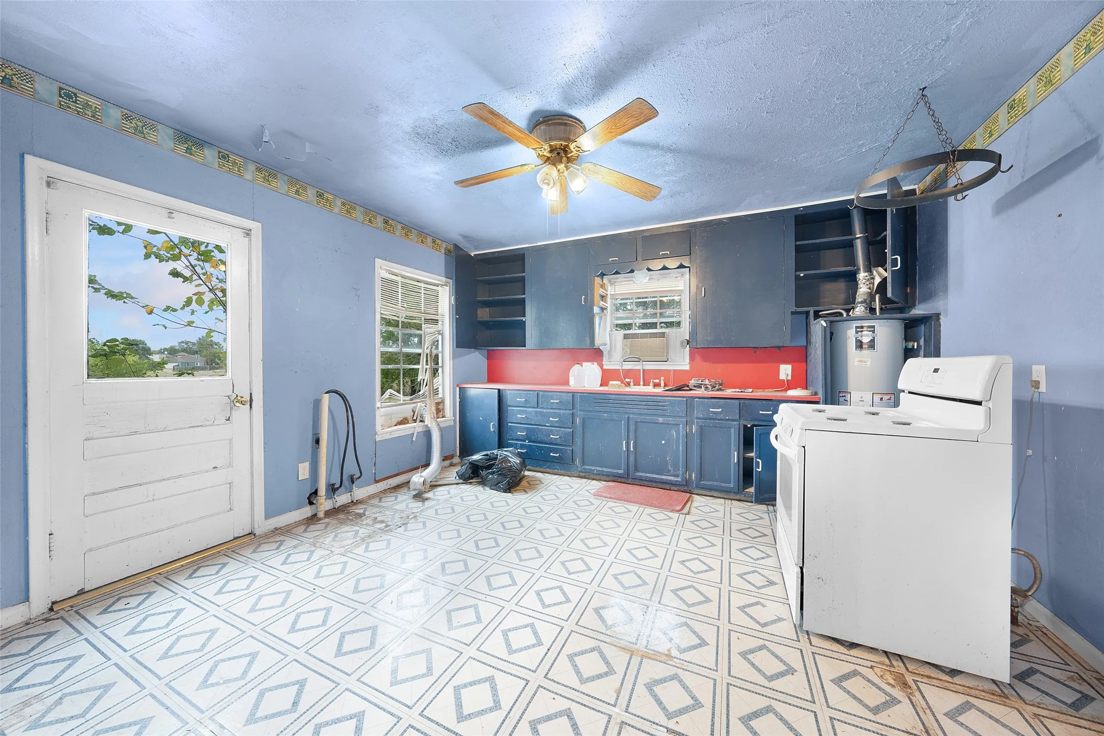Unimproved Land For Sale in Dallas County , 445 HWY 352, Mesquite, Texas 75149, 0, 0, Garage spaces, 0 Sqft, built in 1970, Preowned, mls#20766258, Real Estate Agent in Mesquite, Homes For Sale in Dallas county, Homes For Sale in Mesquite, Realtor in Mesquite Texas, Real Estate Brokerage Independent Realty Texas, Luminita Cordes Realtor