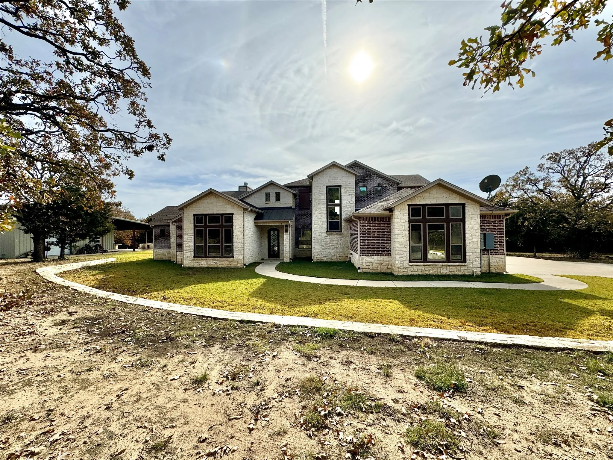 Single Family Residence For Rent in Cooke County , 474 Eagle Cove Circle, Tioga, Texas 76271, 4 Bedrooms, 4 Bathrooms, 3 Garage spaces, 3,326 Sqft, built in 2018, Price $6,000, mls#20795326, Real Estate Agent in Tioga, Homes For Rent in Cooke county, Homes For Rent in Tioga, Realtor in Tioga Texas, Real Estate Brokerage Independent Realty Texas, Luminita Cordes Realtor