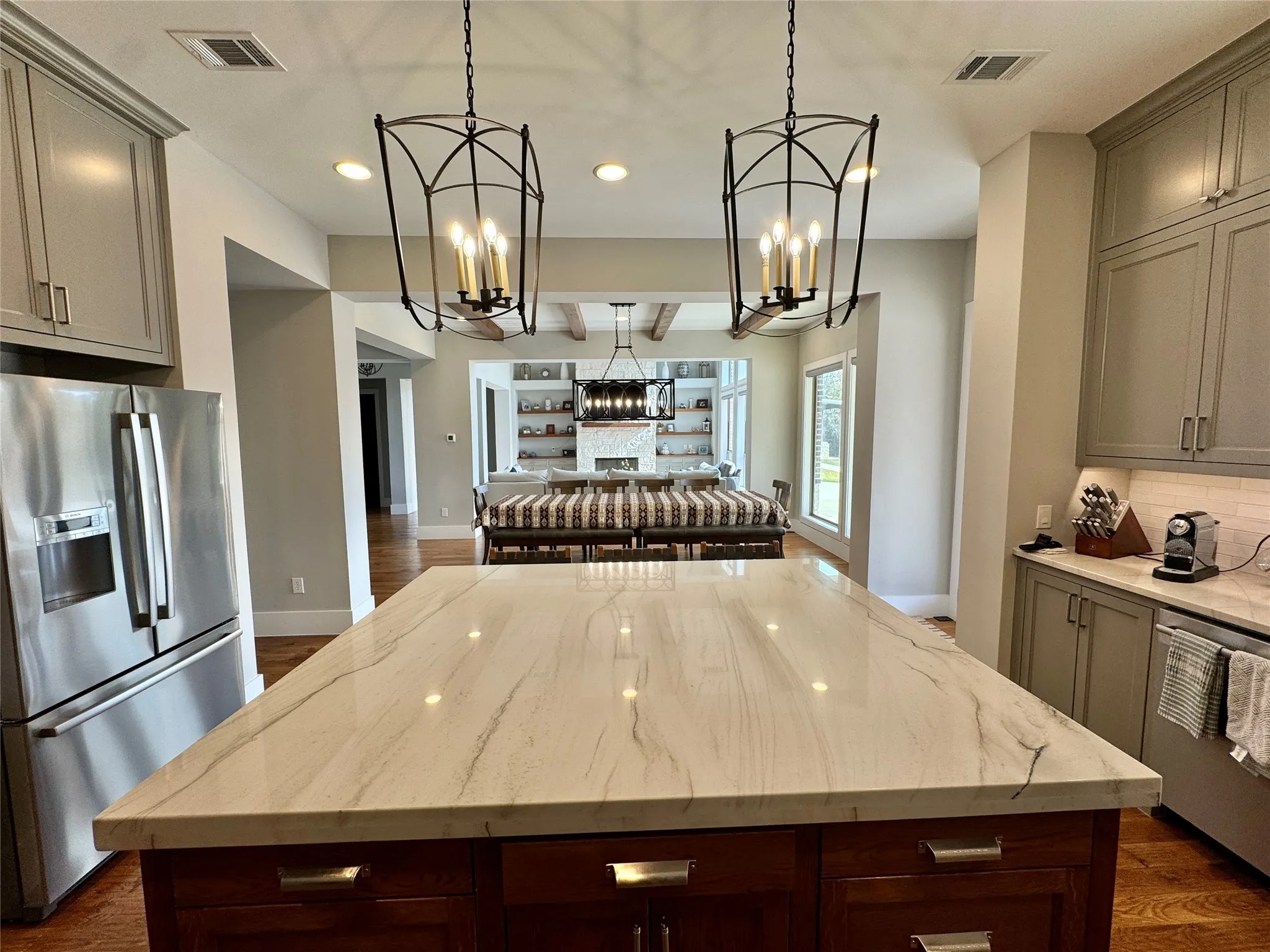 Single Family Residence For Rent in Cooke County , 474 Eagle Cove Circle, Tioga, Texas 76271, 4 Bedrooms, 4 Bathrooms, 3 Garage spaces, 3,326 Sqft, built in 2018, Price $6,000, mls#20795326, Real Estate Agent in Tioga, Homes For Rent in Cooke county, Homes For Rent in Tioga, Realtor in Tioga Texas, Real Estate Brokerage Independent Realty Texas, Luminita Cordes Realtor