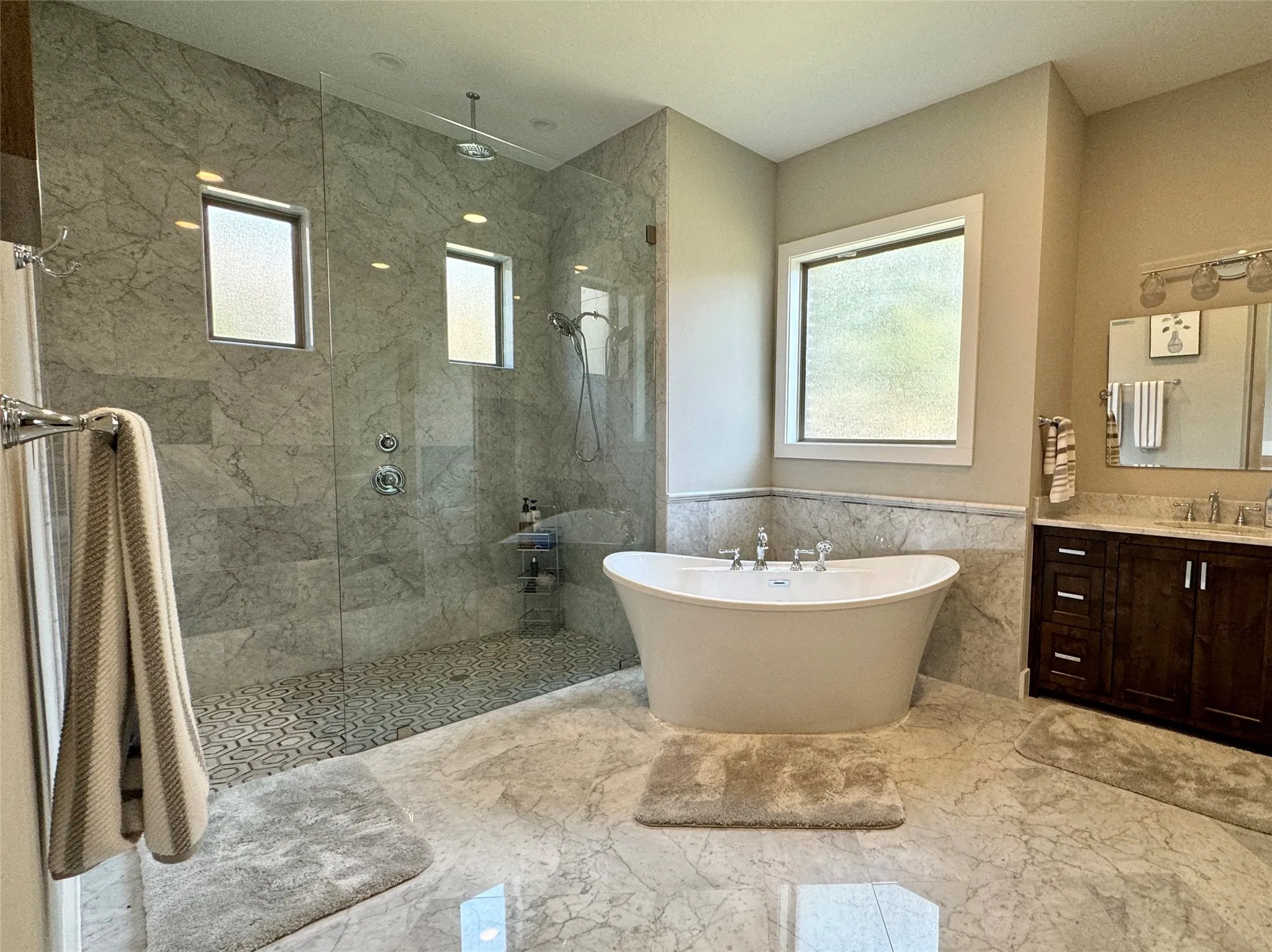 Single Family Residence For Rent in Cooke County , 474 Eagle Cove Circle, Tioga, Texas 76271, 4 Bedrooms, 4 Bathrooms, 3 Garage spaces, 3,326 Sqft, built in 2018, Price $6,000, mls#20795326, Real Estate Agent in Tioga, Homes For Rent in Cooke county, Homes For Rent in Tioga, Realtor in Tioga Texas, Real Estate Brokerage Independent Realty Texas, Luminita Cordes Realtor