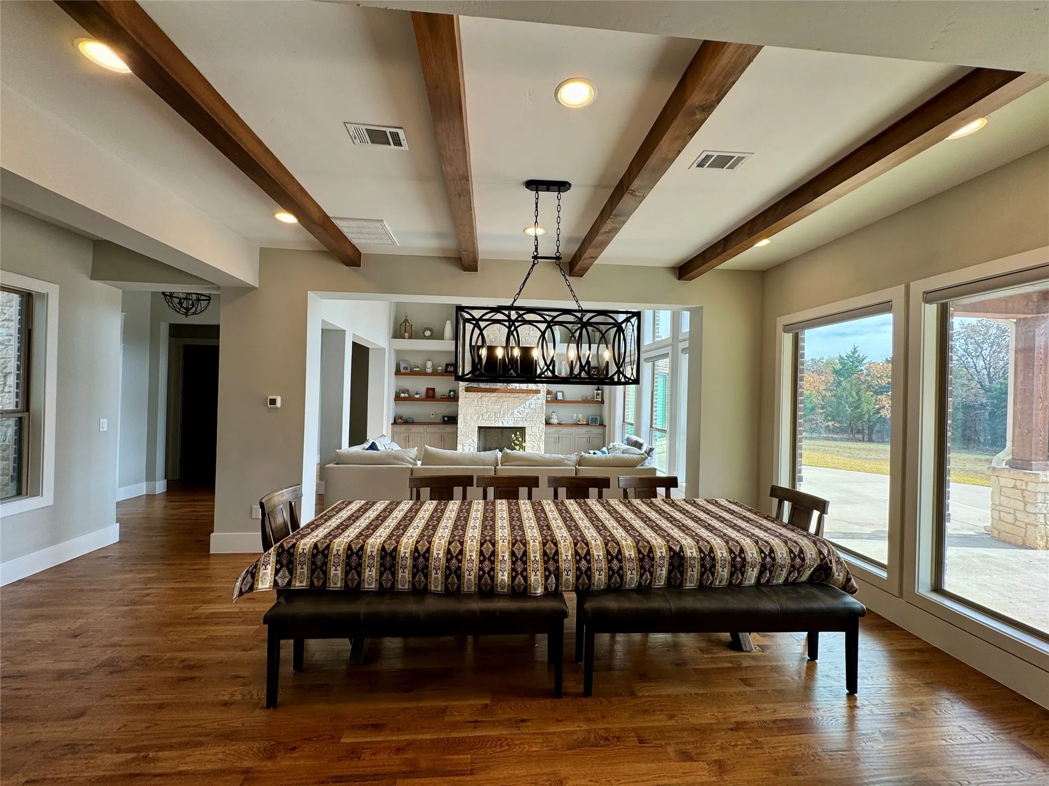 Single Family Residence For Rent in Cooke County , 474 Eagle Cove Circle, Tioga, Texas 76271, 4 Bedrooms, 4 Bathrooms, 3 Garage spaces, 3,326 Sqft, built in 2018, Price $6,000, mls#20795326, Real Estate Agent in Tioga, Homes For Rent in Cooke county, Homes For Rent in Tioga, Realtor in Tioga Texas, Real Estate Brokerage Independent Realty Texas, Luminita Cordes Realtor