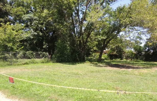 Unimproved Land For Sale in Dallas County , 2829 Farragut Street, Dallas, Texas 75215, 0, 0, Garage spaces, 0 Sqft, built in 0, Price $25,000, mls#20795831, Real Estate Agent in Dallas, Homes For Sale in Dallas county, Homes For Sale in Dallas, Realtor in Dallas Texas, Real Estate Brokerage Independent Realty Texas, Luminita Cordes Realtor