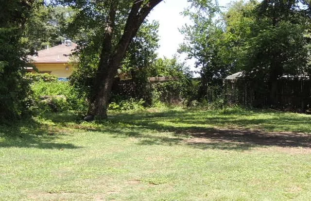Unimproved Land For Sale in Dallas County , 2829 Farragut Street, Dallas, Texas 75215, 0, 0, Garage spaces, 0 Sqft, built in 0, Price $25,000, mls#20795831, Real Estate Agent in Dallas, Homes For Sale in Dallas county, Homes For Sale in Dallas, Realtor in Dallas Texas, Real Estate Brokerage Independent Realty Texas, Luminita Cordes Realtor
