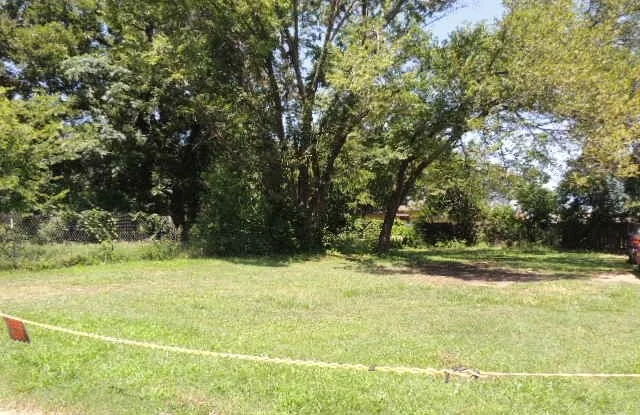 Unimproved Land For Sale in Dallas County , 2829 Farragut Street, Dallas, Texas 75215, 0, 0, Garage spaces, 0 Sqft, built in 0, Price $25,000, mls#20795831, Real Estate Agent in Dallas, Homes For Sale in Dallas county, Homes For Sale in Dallas, Realtor in Dallas Texas, Real Estate Brokerage Independent Realty Texas, Luminita Cordes Realtor