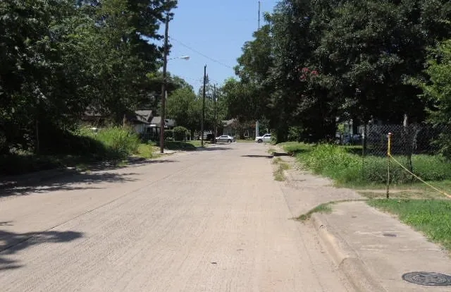 Unimproved Land For Sale in Dallas County , 2829 Farragut Street, Dallas, Texas 75215, 0, 0, Garage spaces, 0 Sqft, built in 0, Price $25,000, mls#20795831, Real Estate Agent in Dallas, Homes For Sale in Dallas county, Homes For Sale in Dallas, Realtor in Dallas Texas, Real Estate Brokerage Independent Realty Texas, Luminita Cordes Realtor