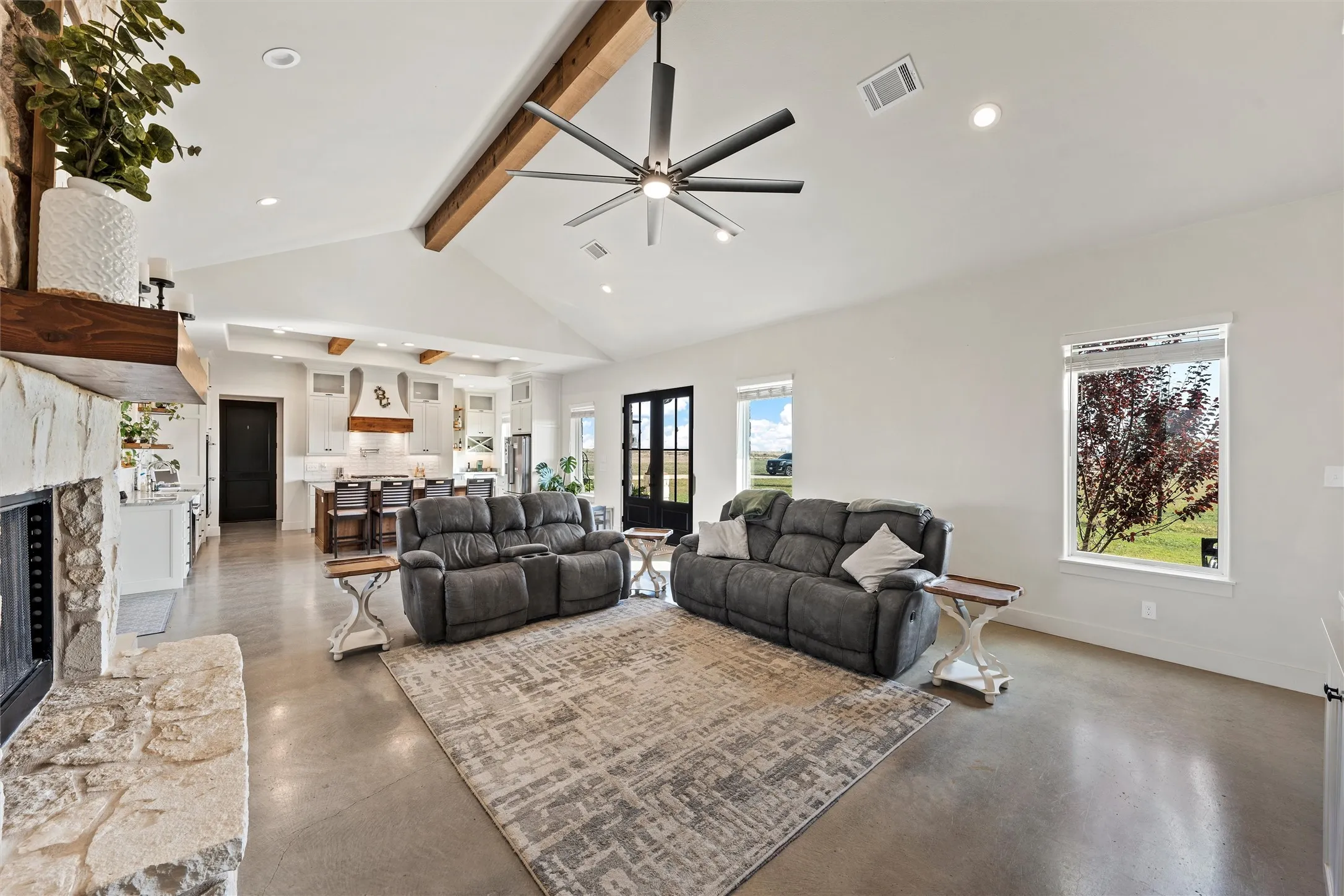 Single Family Residence For Sale in Mc Lennan County , 353 Willow Moon Ranch Road, Crawford, Texas 76638, 6 Bedroom, 3 Bathroom, 2 Garage spaces, 3,150 Sqft, built in 2023, mls#20796231, Real Estate Agent in Crawford, Homes For Sale in Mc Lennan county, Homes For Sale in Crawford, Realtor in Crawford Texas, Real Estate Brokerage Independent Realty Texas, Luminita Cordes Realtor
