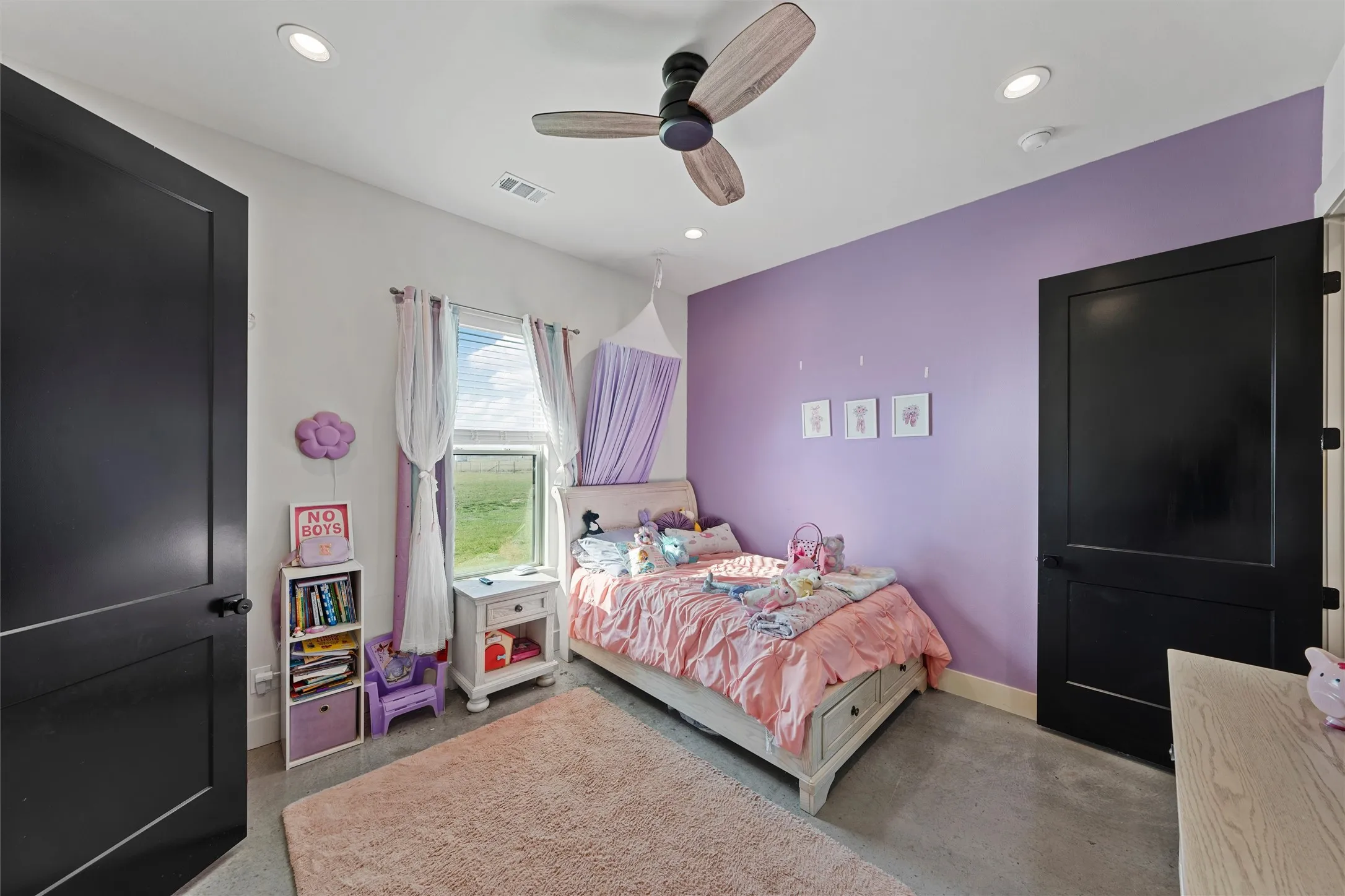 Single Family Residence For Sale in Mc Lennan County , 353 Willow Moon Ranch Road, Crawford, Texas 76638, 6 Bedroom, 3 Bathroom, 2 Garage spaces, 3,150 Sqft, built in 2023, mls#20796231, Real Estate Agent in Crawford, Homes For Sale in Mc Lennan county, Homes For Sale in Crawford, Realtor in Crawford Texas, Real Estate Brokerage Independent Realty Texas, Luminita Cordes Realtor