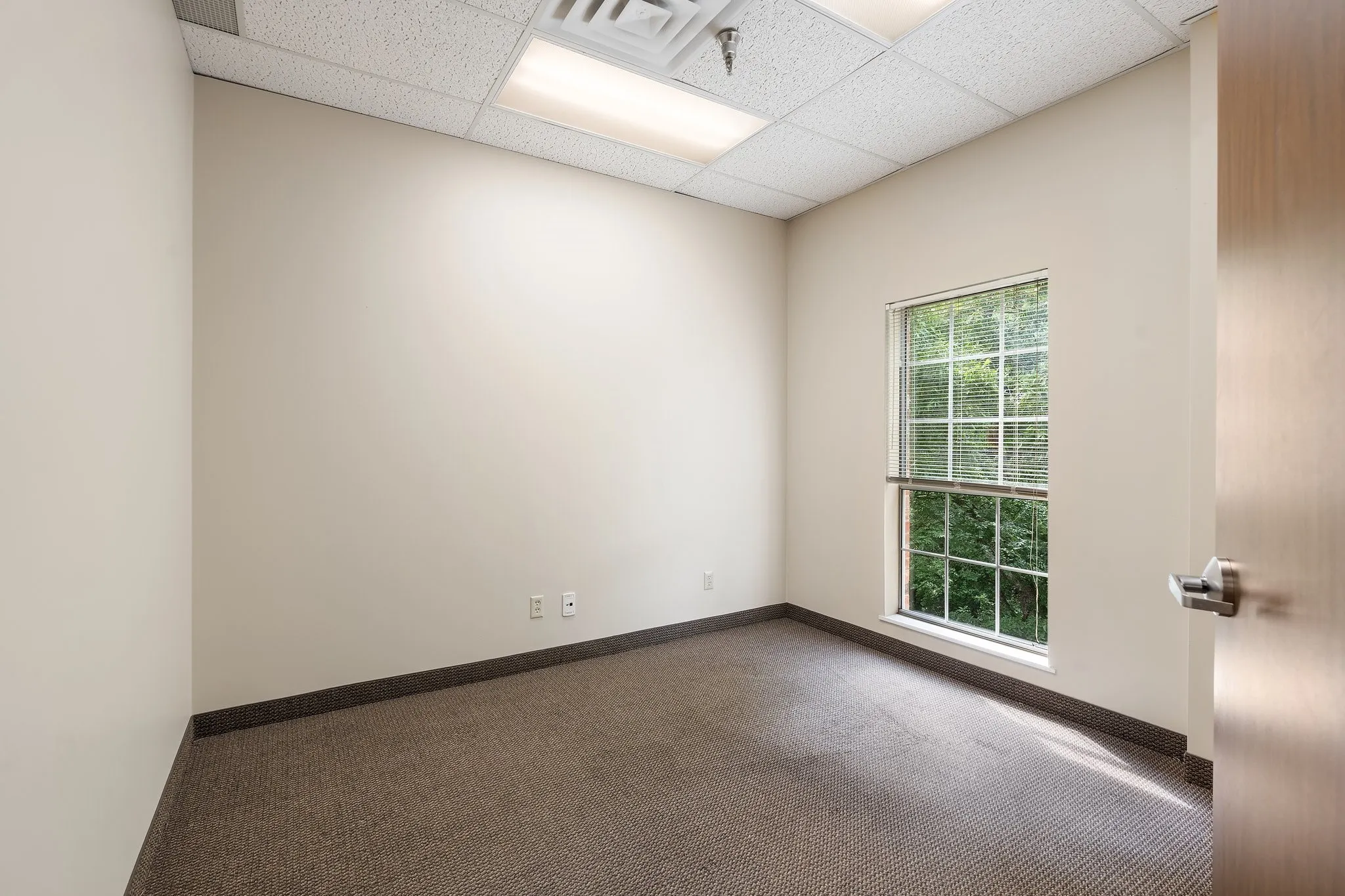 Business For Rent in Collin County , 100 Allentown Parkway 218, Allen, Texas 75002, 0, 0, Garage spaces, 0 Sqft, built in 1985, Preowned, Price $4,912, mls#20801470, Real Estate Agent in Allen, Homes For Rent in Collin county, Homes For Rent in Allen, Realtor in Allen Texas, Real Estate Brokerage Independent Realty Texas, Luminita Cordes Realtor