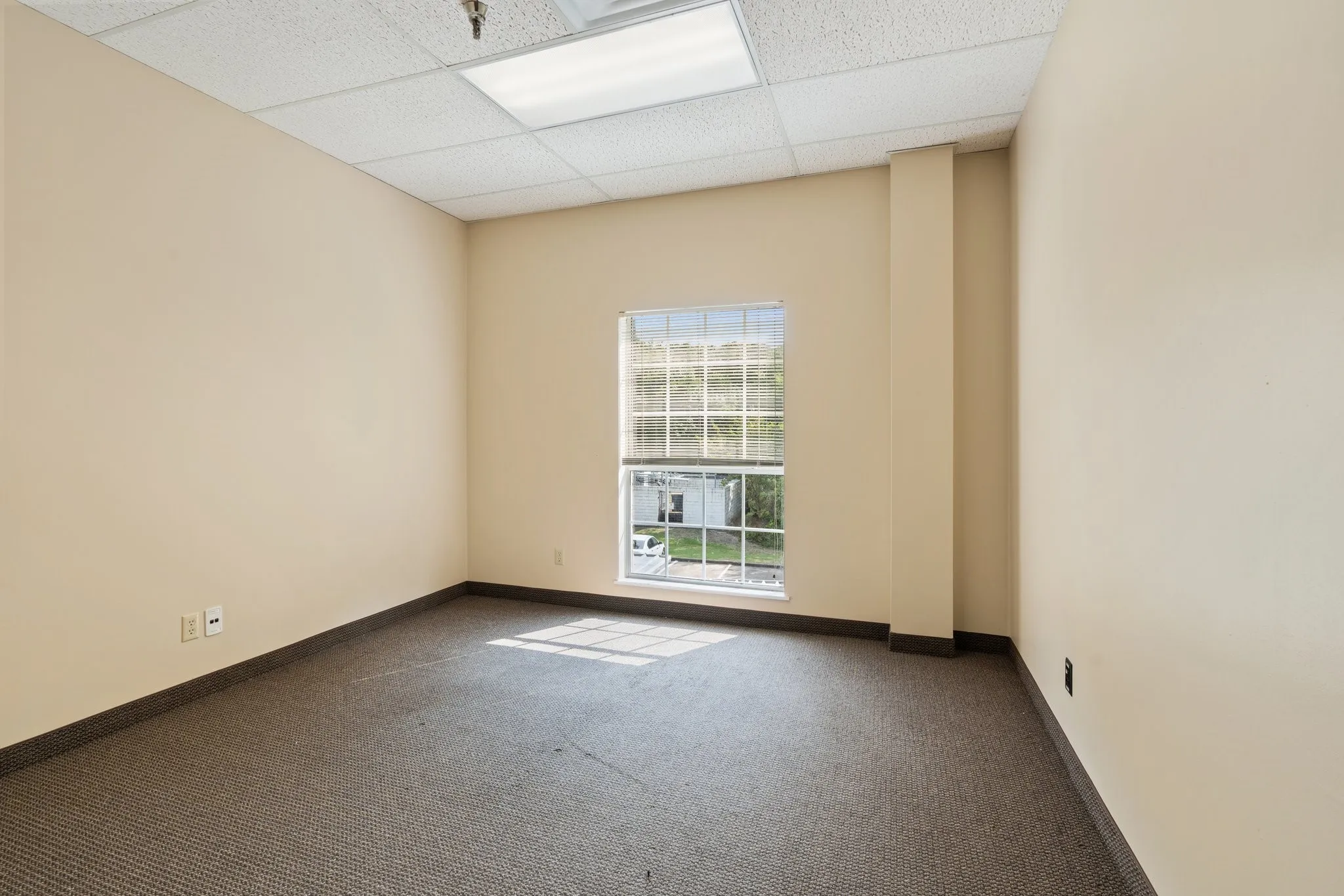Business For Rent in Collin County , 100 Allentown Parkway 218, Allen, Texas 75002, 0, 0, Garage spaces, 0 Sqft, built in 1985, Preowned, Price $4,912, mls#20801470, Real Estate Agent in Allen, Homes For Rent in Collin county, Homes For Rent in Allen, Realtor in Allen Texas, Real Estate Brokerage Independent Realty Texas, Luminita Cordes Realtor