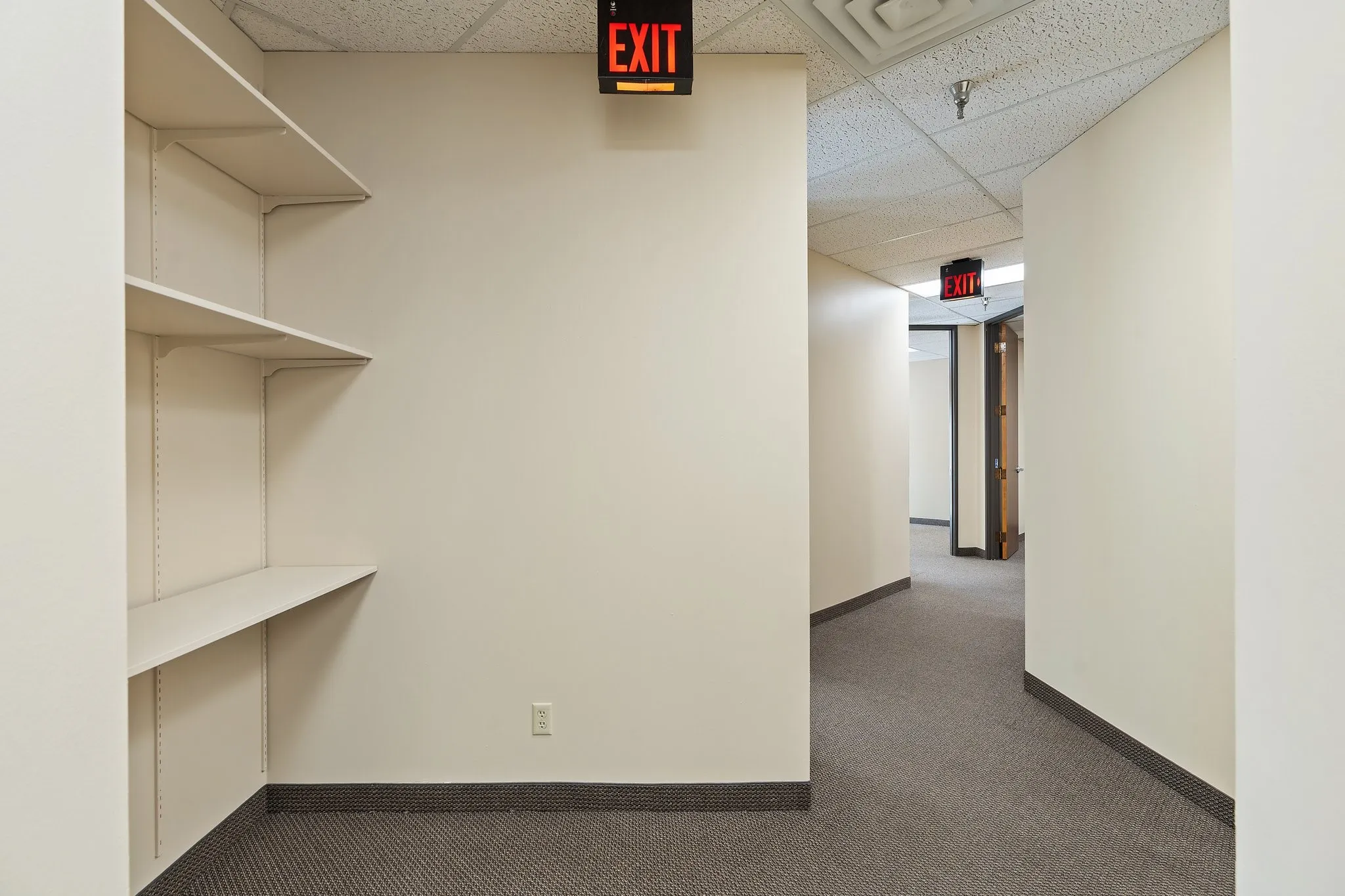 Business For Rent in Collin County , 100 Allentown Parkway 218, Allen, Texas 75002, 0, 0, Garage spaces, 0 Sqft, built in 1985, Preowned, Price $4,912, mls#20801470, Real Estate Agent in Allen, Homes For Rent in Collin county, Homes For Rent in Allen, Realtor in Allen Texas, Real Estate Brokerage Independent Realty Texas, Luminita Cordes Realtor