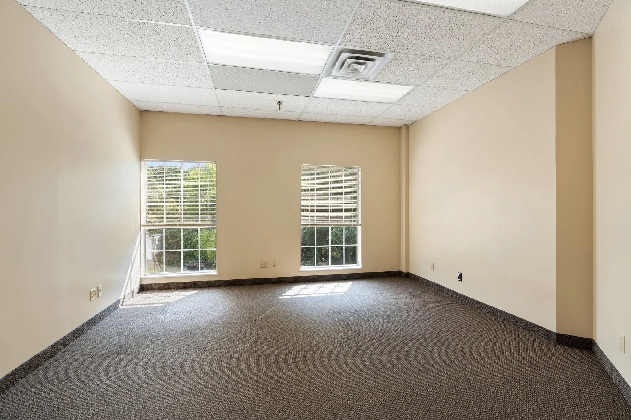 Business For Rent in Collin County , 100 Allentown Parkway 218, Allen, Texas 75002, 0, 0, Garage spaces, 0 Sqft, built in 1985, Preowned, Price $4,912, mls#20801470, Real Estate Agent in Allen, Homes For Rent in Collin county, Homes For Rent in Allen, Realtor in Allen Texas, Real Estate Brokerage Independent Realty Texas, Luminita Cordes Realtor