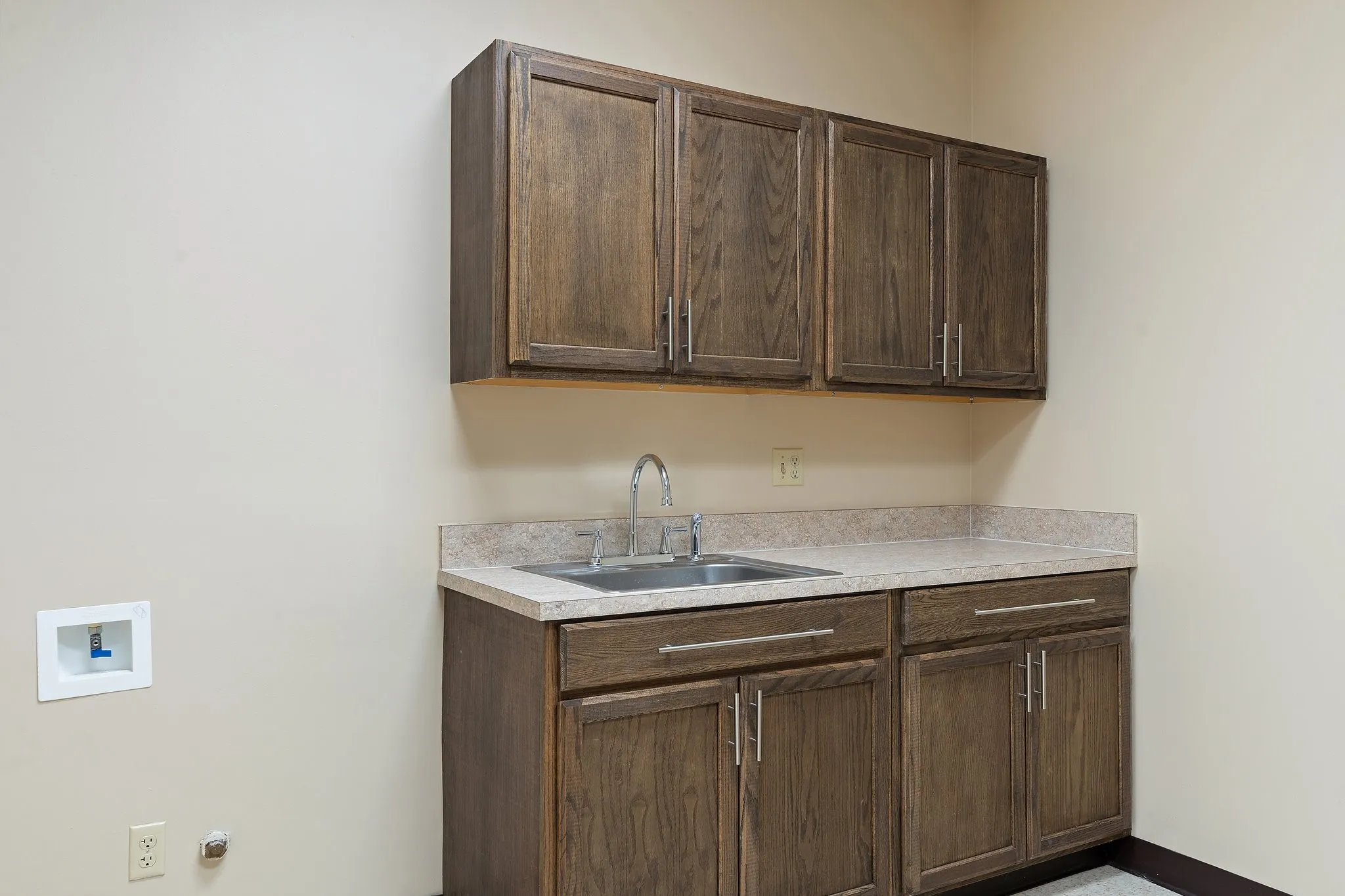 Business For Rent in Collin County , 100 Allentown Parkway 218, Allen, Texas 75002, 0, 0, Garage spaces, 0 Sqft, built in 1985, Preowned, Price $4,912, mls#20801470, Real Estate Agent in Allen, Homes For Rent in Collin county, Homes For Rent in Allen, Realtor in Allen Texas, Real Estate Brokerage Independent Realty Texas, Luminita Cordes Realtor