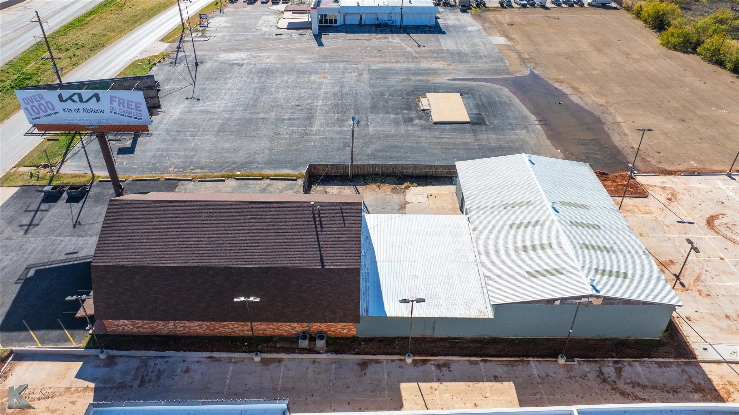 Retail For Sale in Taylor County , 1402 S Clack Street, Abilene, Texas 79605, 0, 0, Garage spaces, 0 Sqft, built in 1976, Preowned, Price $1,500,000, mls#20800914, Real Estate Agent in Abilene, Homes For Sale in Taylor county, Homes For Sale in Abilene, Realtor in Abilene Texas, Real Estate Brokerage Independent Realty Texas, Luminita Cordes Realtor