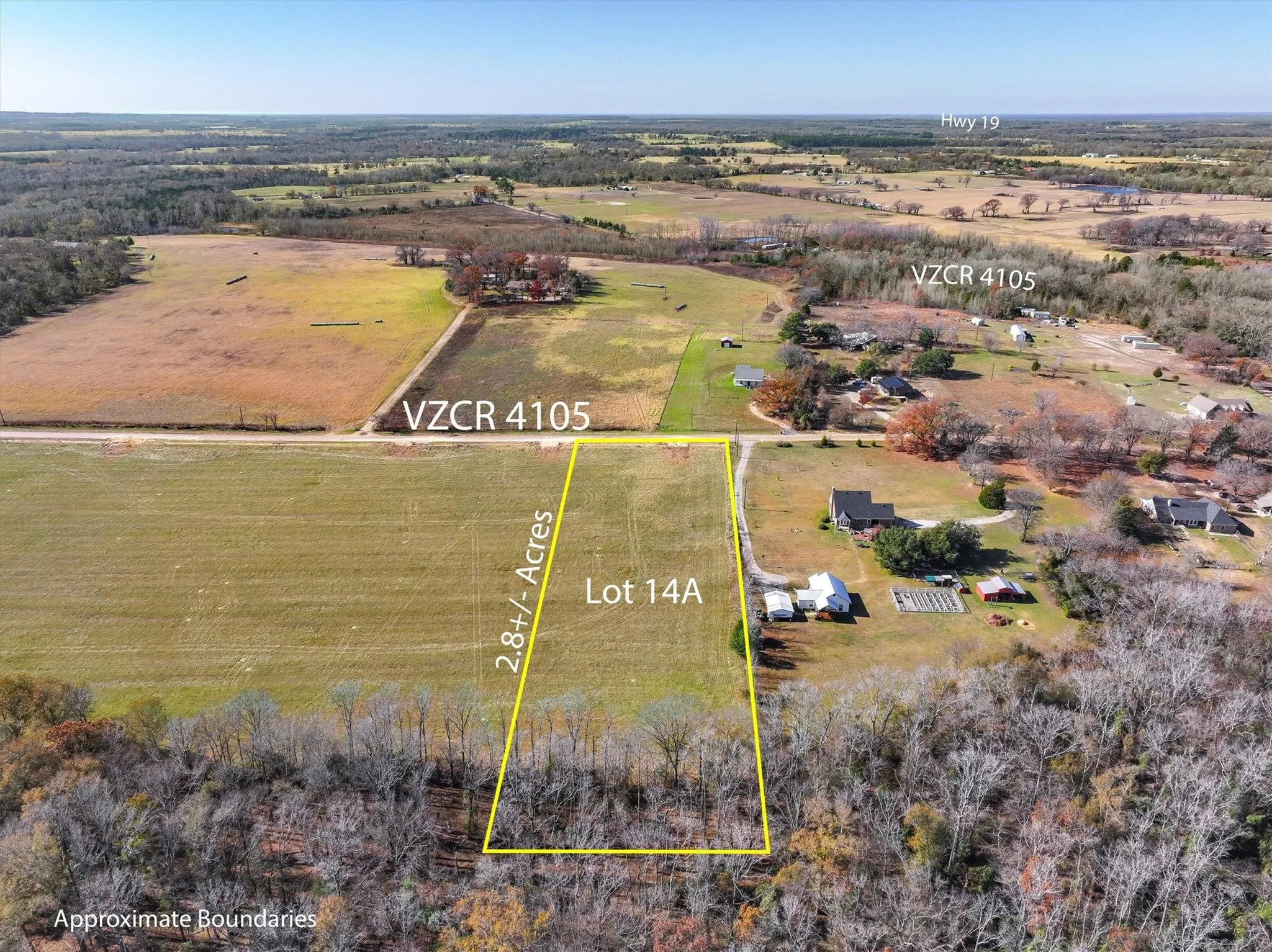 Birds eye view of property featuring a rural view
