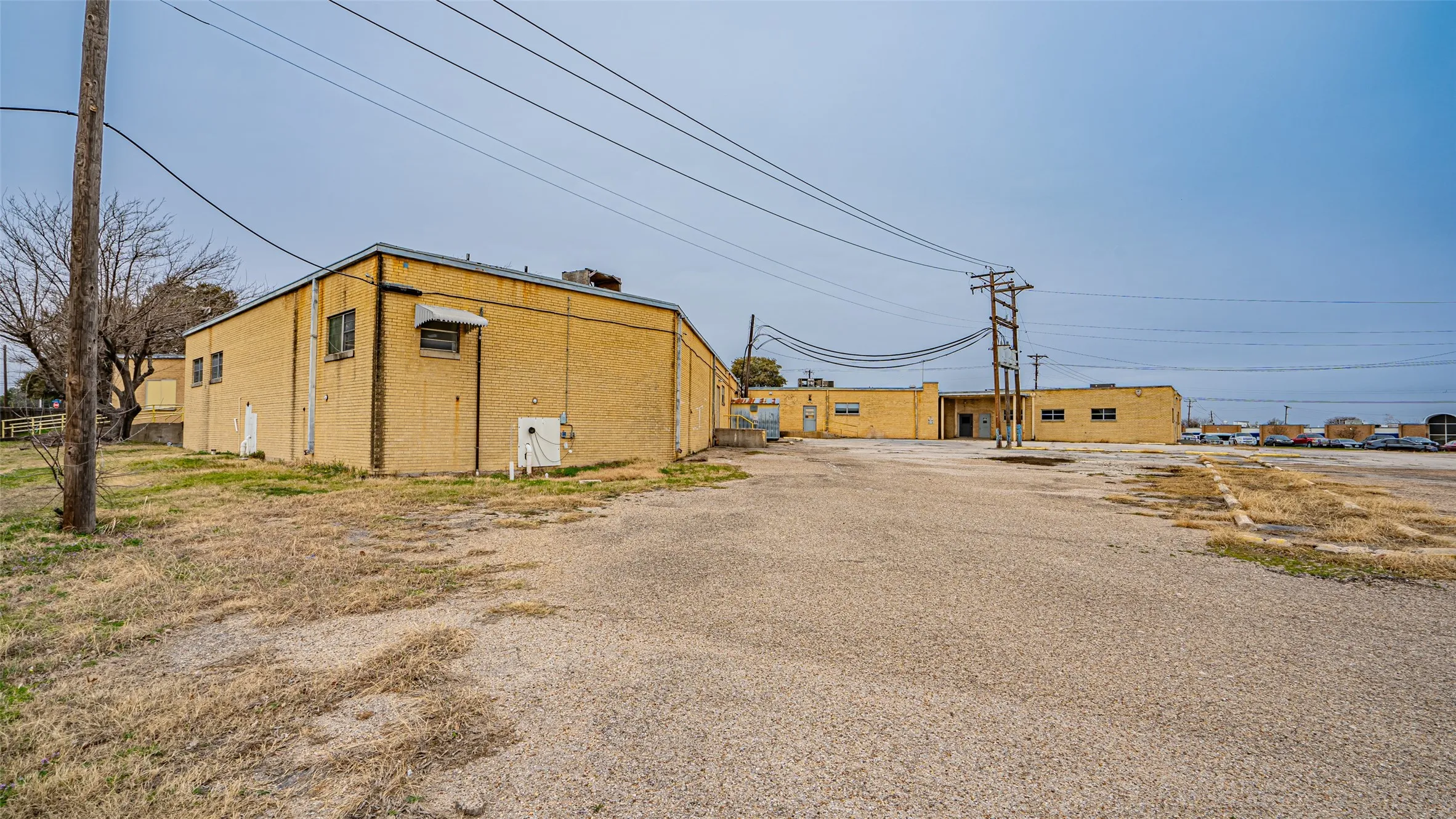 Business For Sale in Tarrant County , 701 S Cherry Lane, White Settlement, Texas 76108, 0, 0, Garage spaces, 0 Sqft, built in 1959, Preowned, mls#20802643, Real Estate Agent in White Settlement, Homes For Sale in Tarrant county, Homes For Sale in White Settlement, Realtor in White Settlement Texas, Real Estate Brokerage Independent Realty Texas, Luminita Cordes Realtor