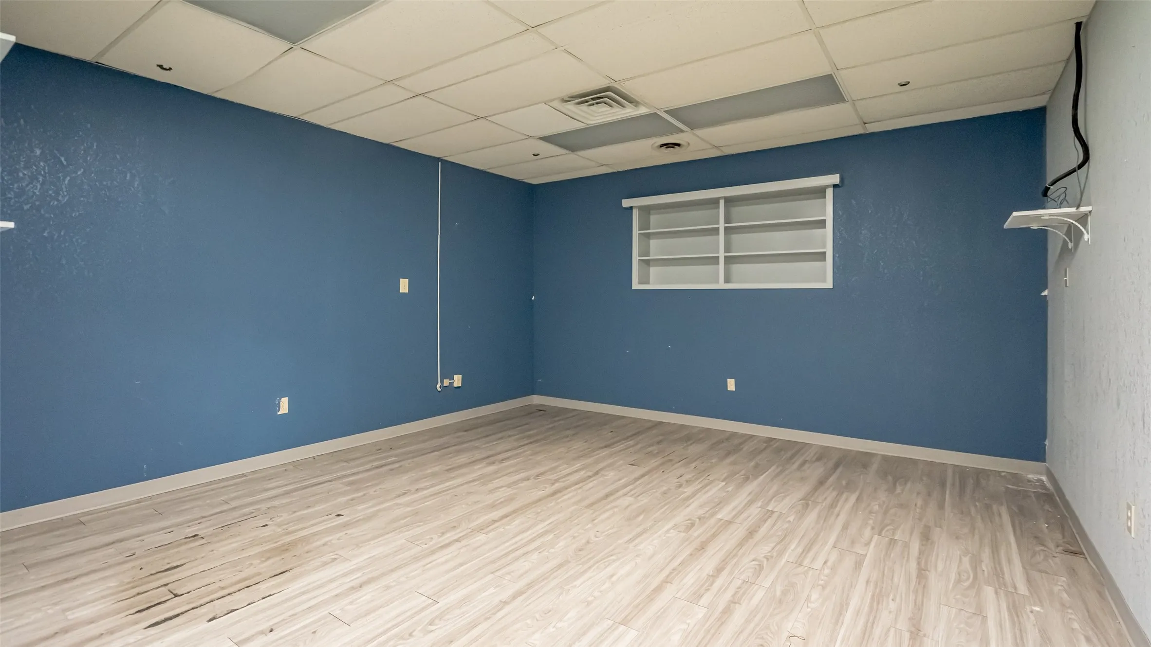 Business For Rent in Tarrant County , 701 S Cherry Lane, White Settlement, Texas 76108, 0, 0, Garage spaces, 0 Sqft, built in 1959, Preowned, mls#20802646, Real Estate Agent in White Settlement, Homes For Rent in Tarrant county, Homes For Rent in White Settlement, Realtor in White Settlement Texas, Real Estate Brokerage Independent Realty Texas, Luminita Cordes Realtor