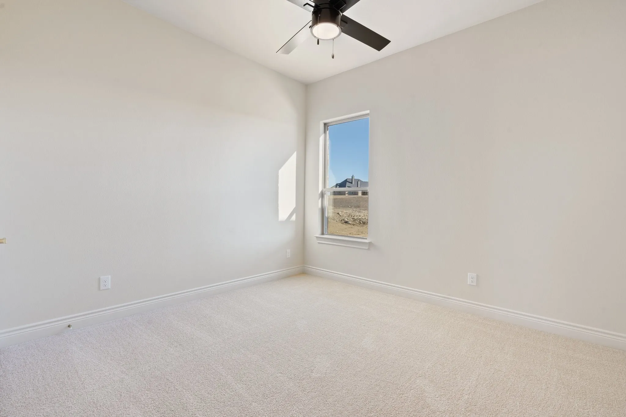 Single Family Residence For Sale in Parker County , 412 COLLUM View, Azle, Texas 76020, 5 Bedroom, 4 Bathroom, 3 Garage spaces, 2,809 Sqft, built in 2024, New Construction - Complete, mls#20803167, Real Estate Agent in Azle, Homes For Sale in Parker county, Homes For Sale in Azle, Realtor in Azle Texas, Real Estate Brokerage Independent Realty Texas, Luminita Cordes Realtor
