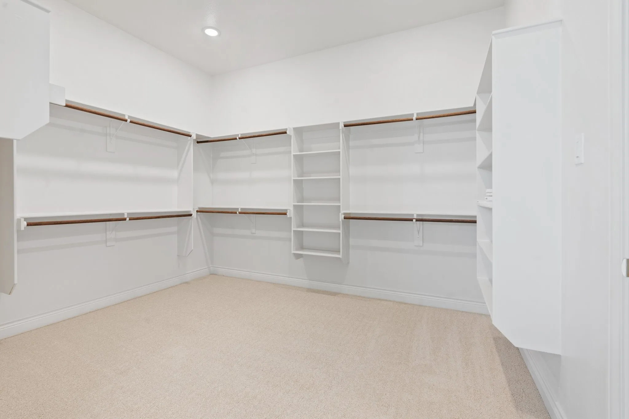Walk in Closet