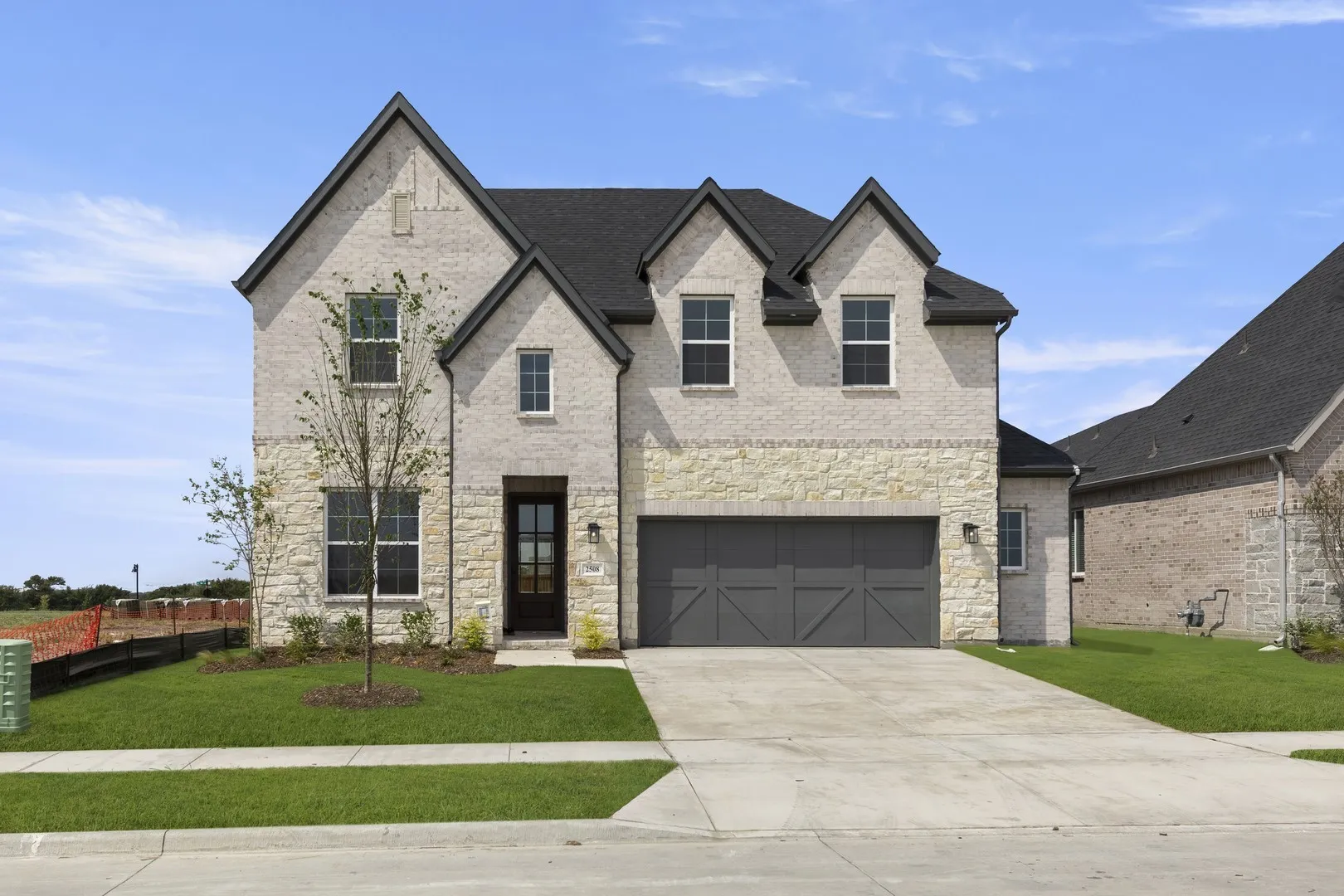 Single Family Residence For Sale in Collin County , 2508 Grinnel Drive, Celina, Texas 75009, 4 Bedroom, 4 Bathroom, 2 Garage spaces, 3,184 Sqft, built in 2025, New Construction - Complete, mls#20804232, Real Estate Agent in Celina, Homes For Sale in Collin county, Homes For Sale in Celina, Realtor in Celina Texas, Real Estate Brokerage Independent Realty Texas, Luminita Cordes Realtor