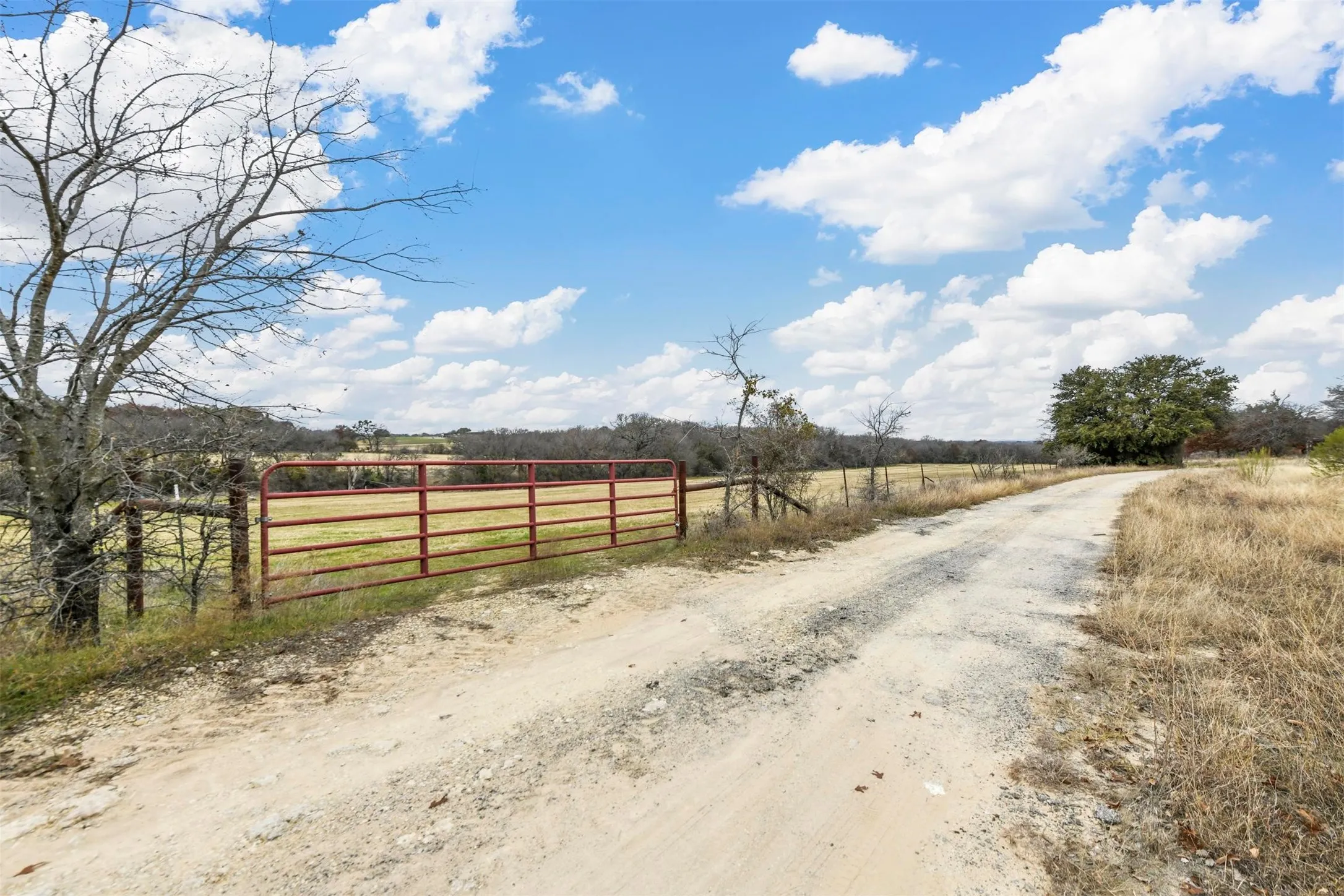 Unimproved Land For Sale in Parker County , 9999 S FM 730, Azle, Texas 76020, 0, 0, Garage spaces, 0 Sqft, built in 0, mls#20801902, Real Estate Agent in Azle, Homes For Sale in Parker county, Homes For Sale in Azle, Realtor in Azle Texas, Real Estate Brokerage Independent Realty Texas, Luminita Cordes Realtor